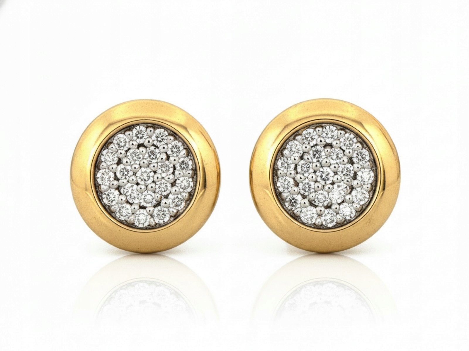 Náušnice zlaté 585 kulaté na tyči u ucha s brilianty 0,11 ct