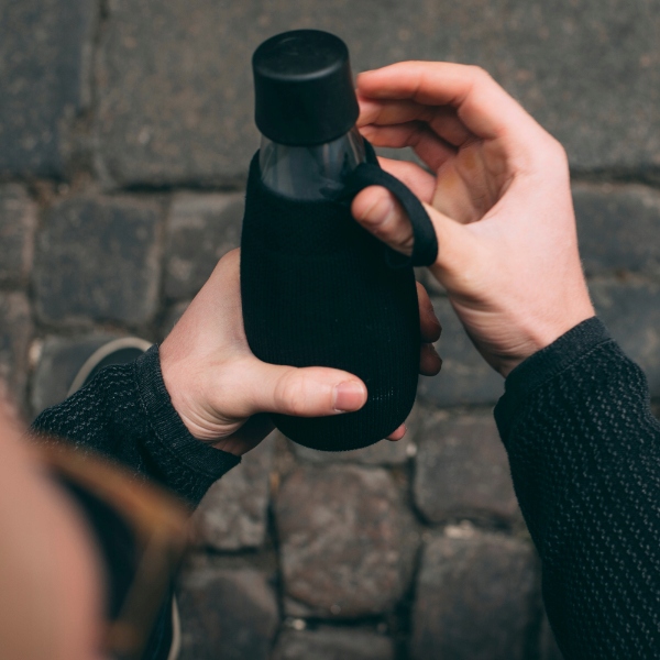 Szklana butelka na wodę gazowaną Retap GO 800 ml - Light Blue Pojemność 800 ml