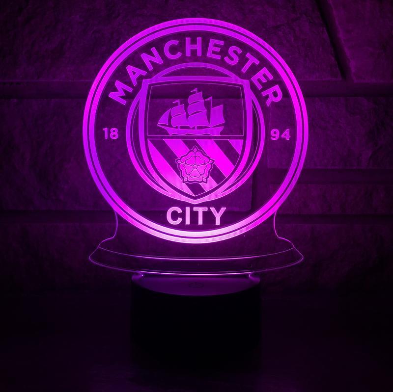 Lampka nocna 3D LED MANCHESTER CITY FC + Pilot Kolekcja MANCHESTER CITY