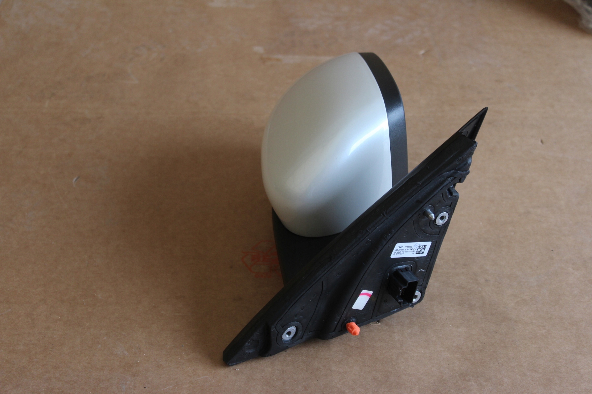 Lusterko prawe 11 PIN Ford Kuga Mk3 2020-21r Numer katalogowy części 11 PIN