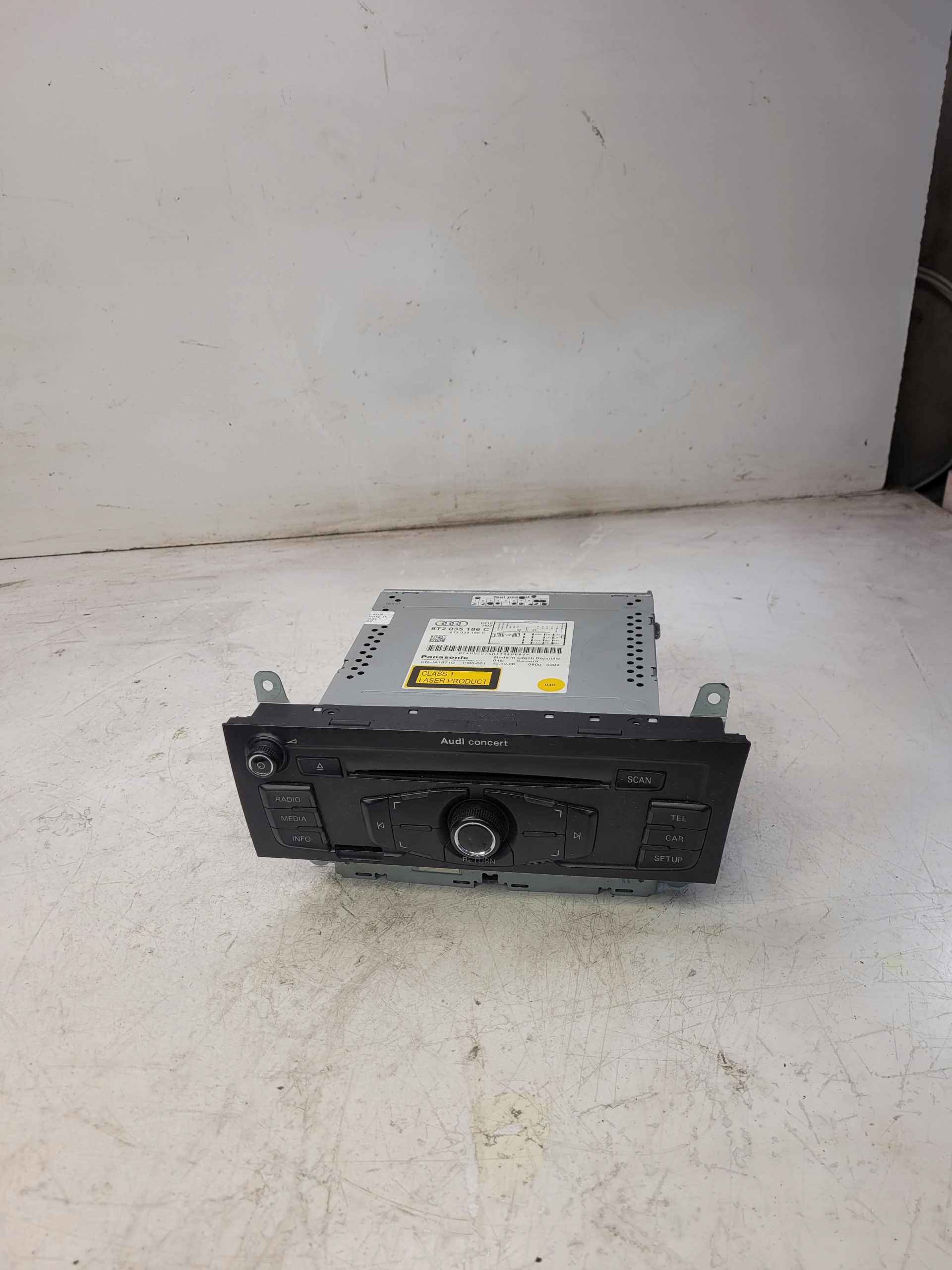 RADIO changer CD AUDI A4 B8 A5 Q5 8T2035186C