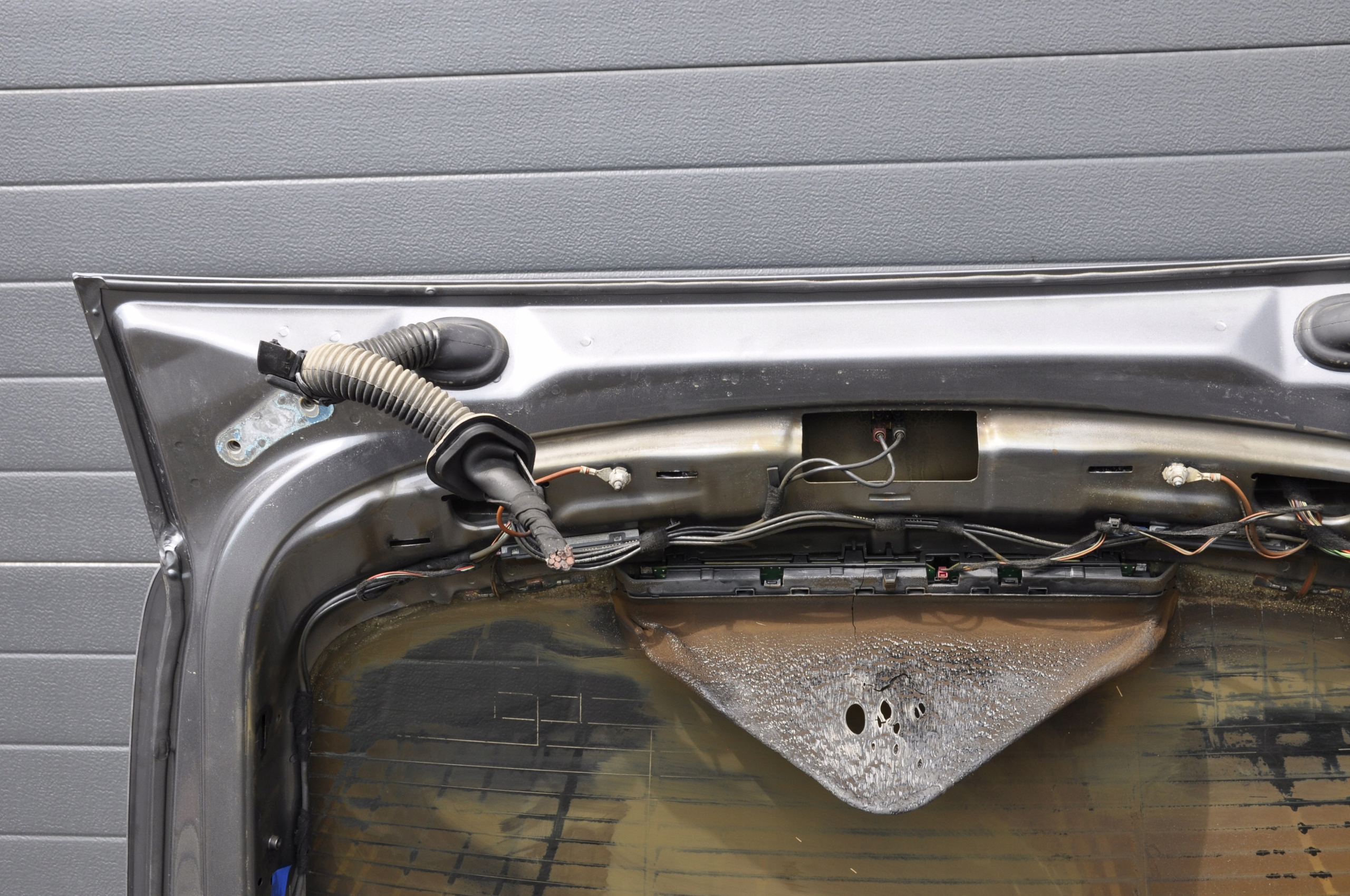 MERCEDES GLE COUPE AMG KLAPA TYŁ TYLNA 992 SPOILER Typ samochodu Samochody osobowe