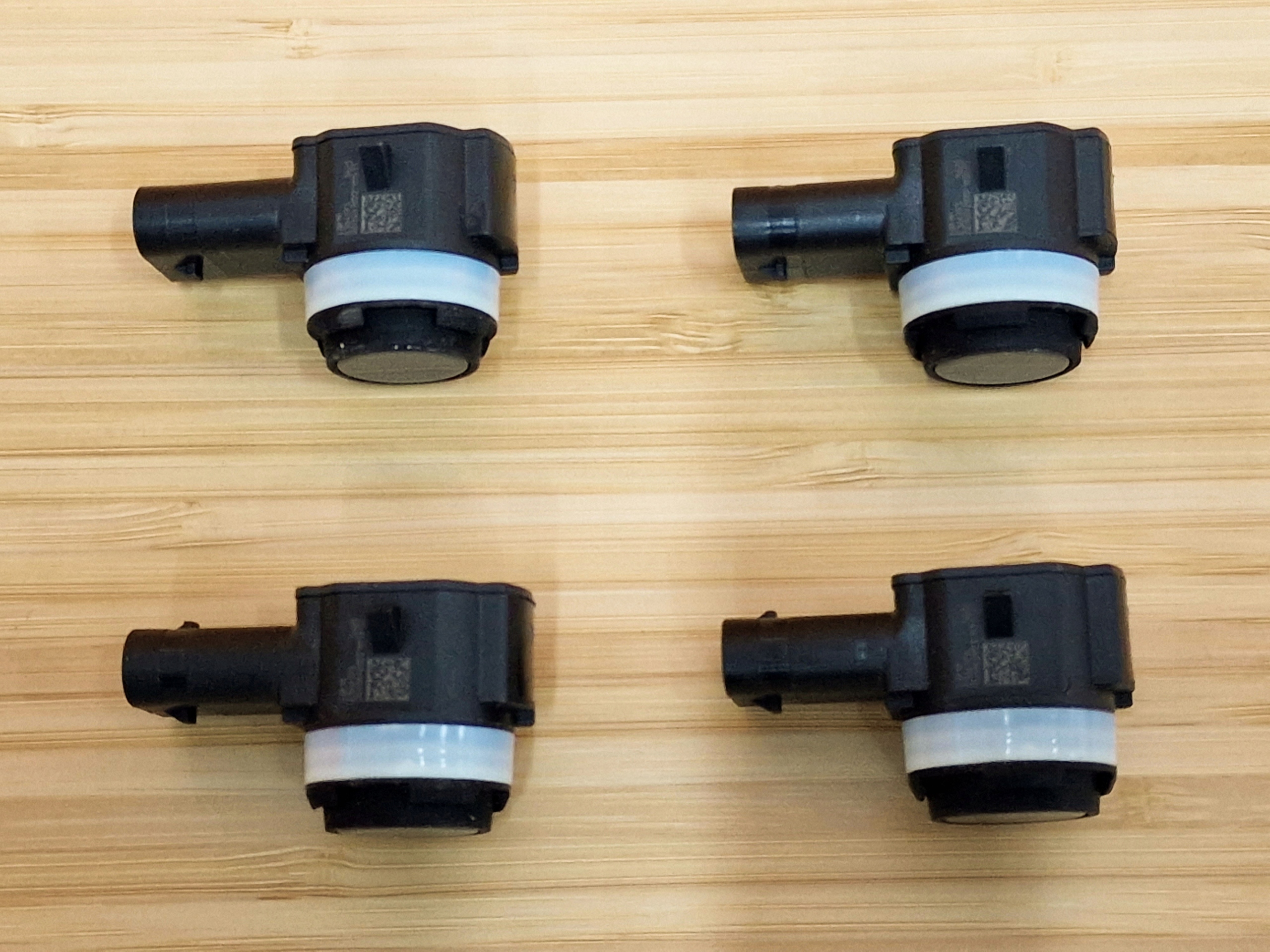 BMW 7 G70 X7 G07 LCI Sensor Parken PDC Farbe C36 5A2DA30