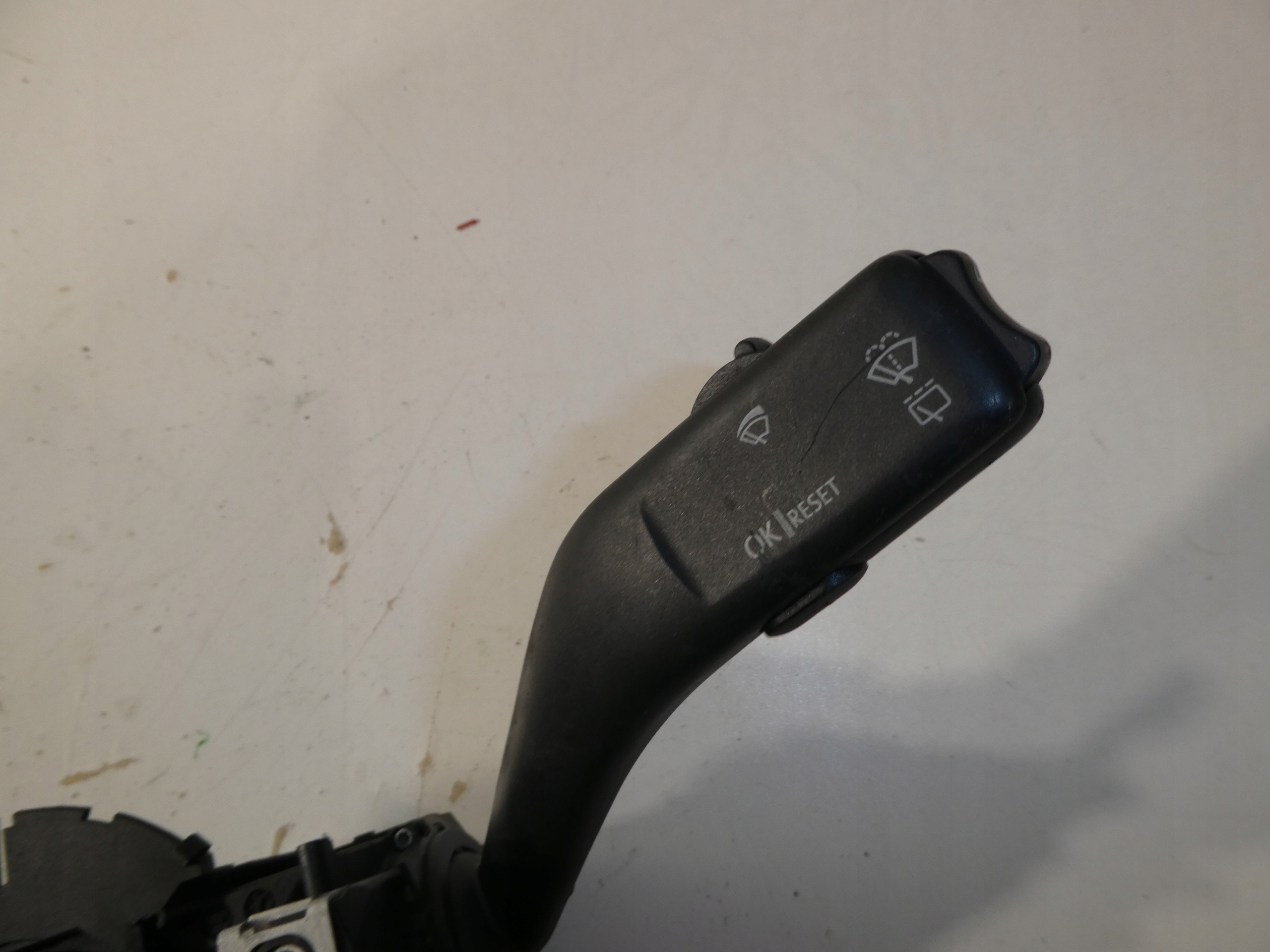 steering wheel levers and controls control 1K0953503AM VW GOLF plus