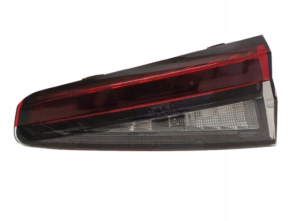 SKODA SUPERB 4 IV LAMPA PRAWY TYŁ 3P0945094