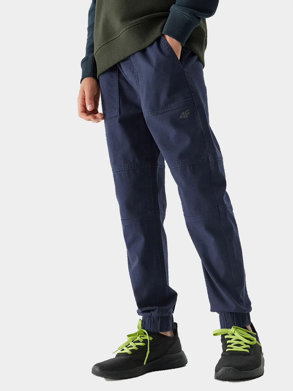 SPODNIE CHŁOPIĘCE 4F JUNIOR JOGGERY BAWEŁNA AW23M412 Płeć chłopcy