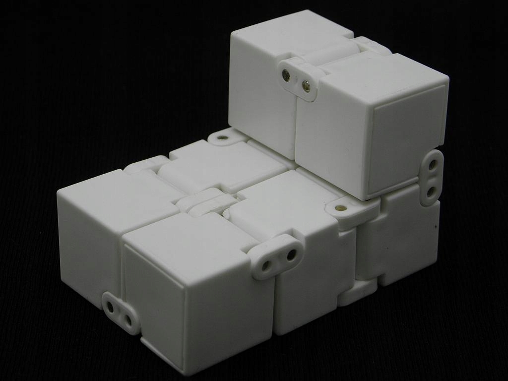 KOSTKA ANTYSTRESOWA - Infinity Cube - BIAŁA Marka inna