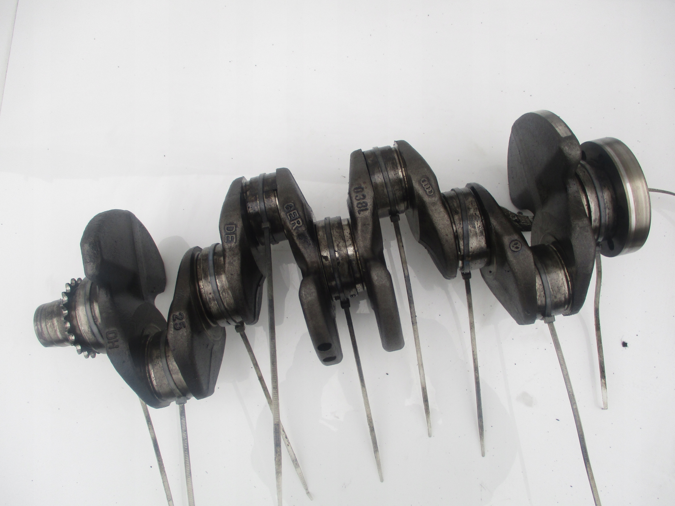 WAŁ KORBOWY VW AUDI SKODA SEAT 2.0 SDI 1.9 TDI