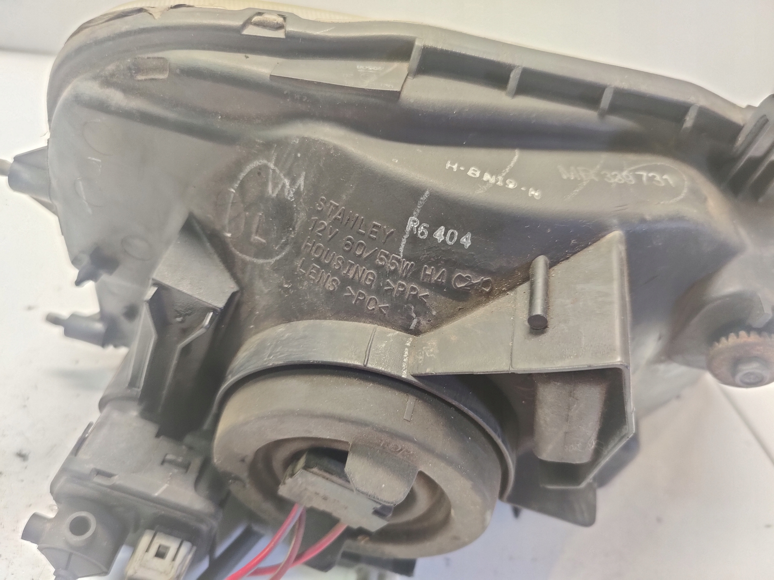 MITSUBISHI L200 light left left front front UK ANGLIA