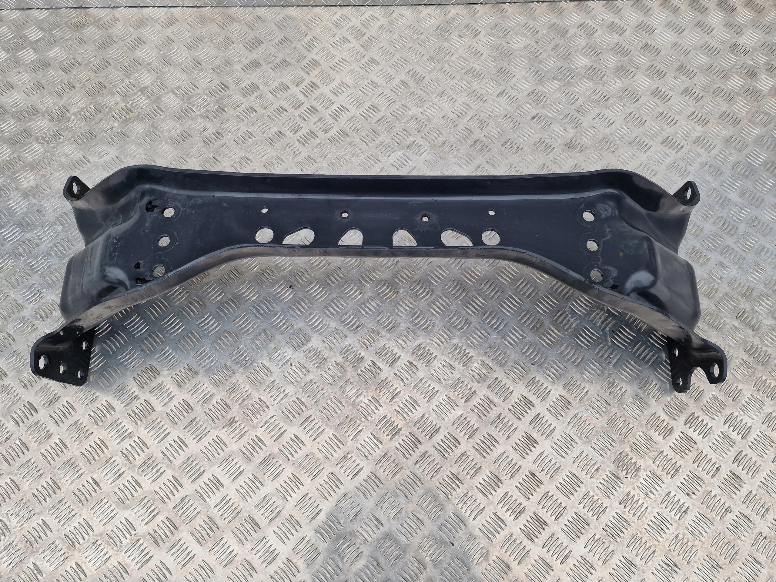 2808990 - ПОПЕРЕЧНА БАЛКА ПІД ДВИГУН SCANIA NTG