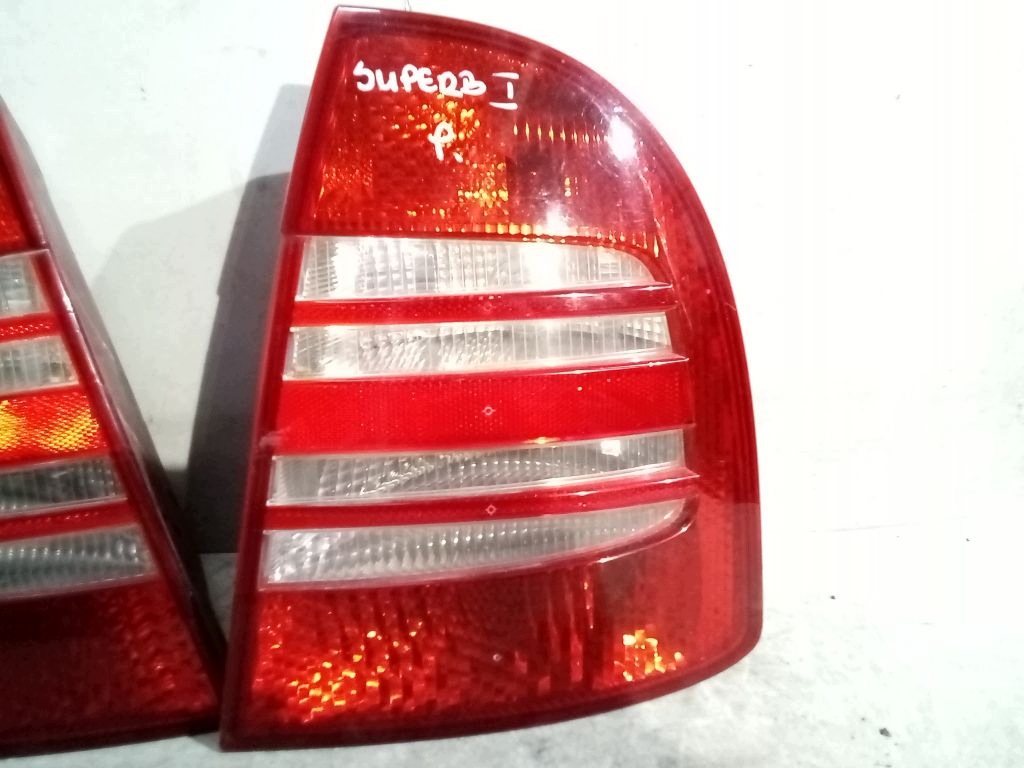Skoda Superb and lights rear part rear. right and left