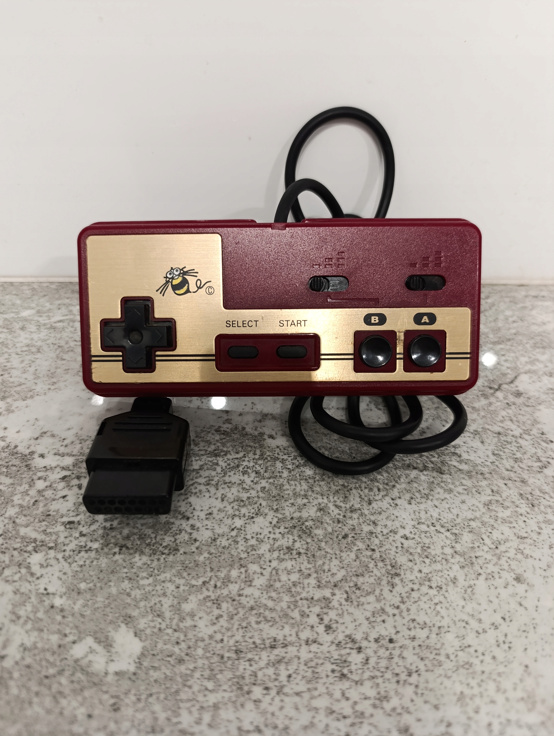 Pad Nintendo Famicom Hudson Soft HC62-4