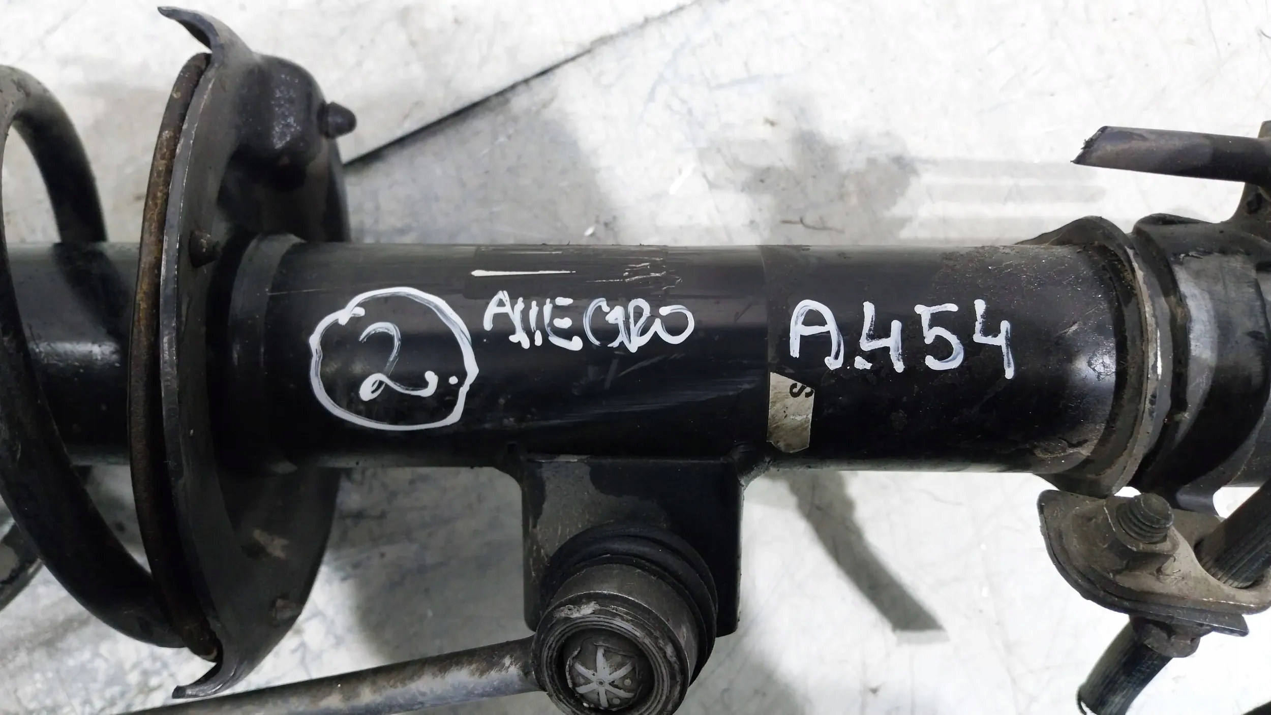 shock absorber front right A4543202930 Smart ForTwo 454 1.5CDI