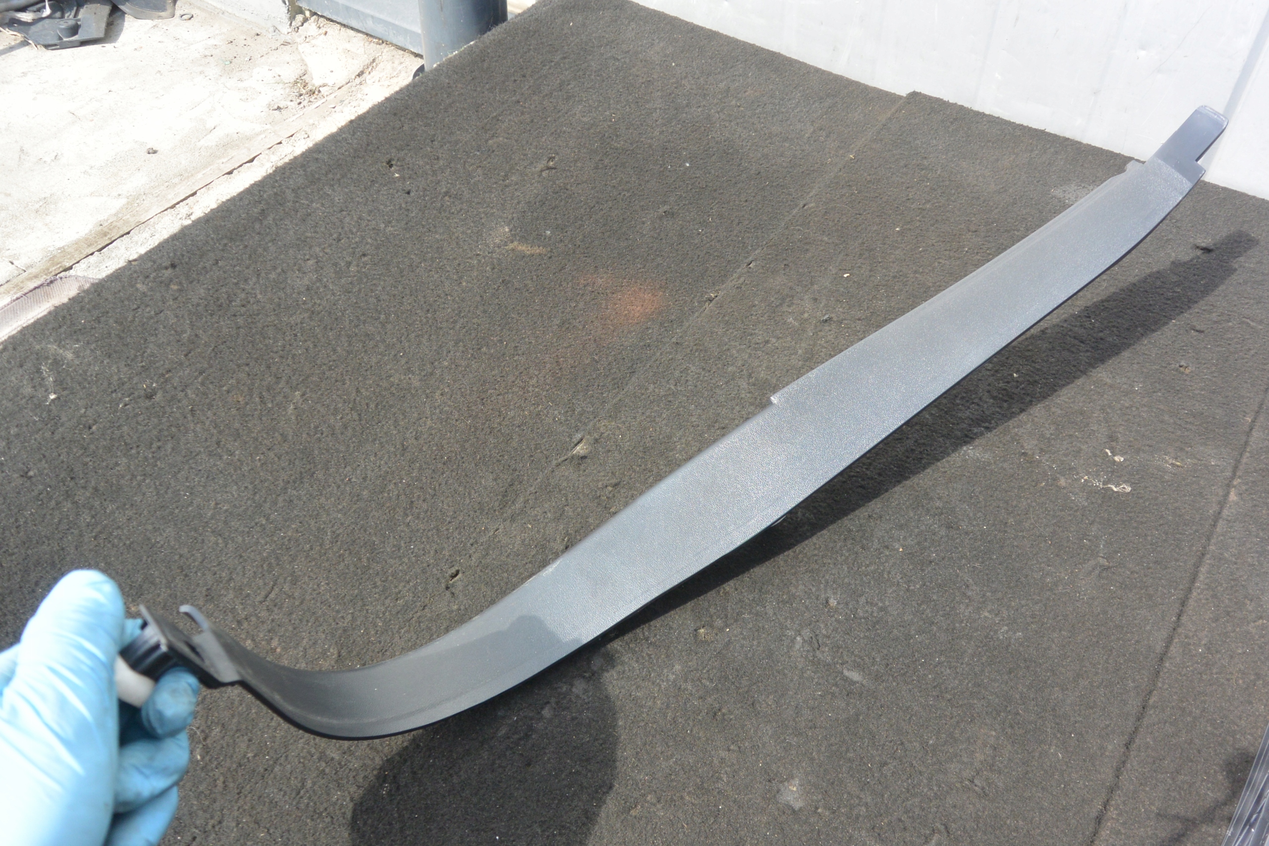 moulding threshold left right front S60 V60 KOMPLET