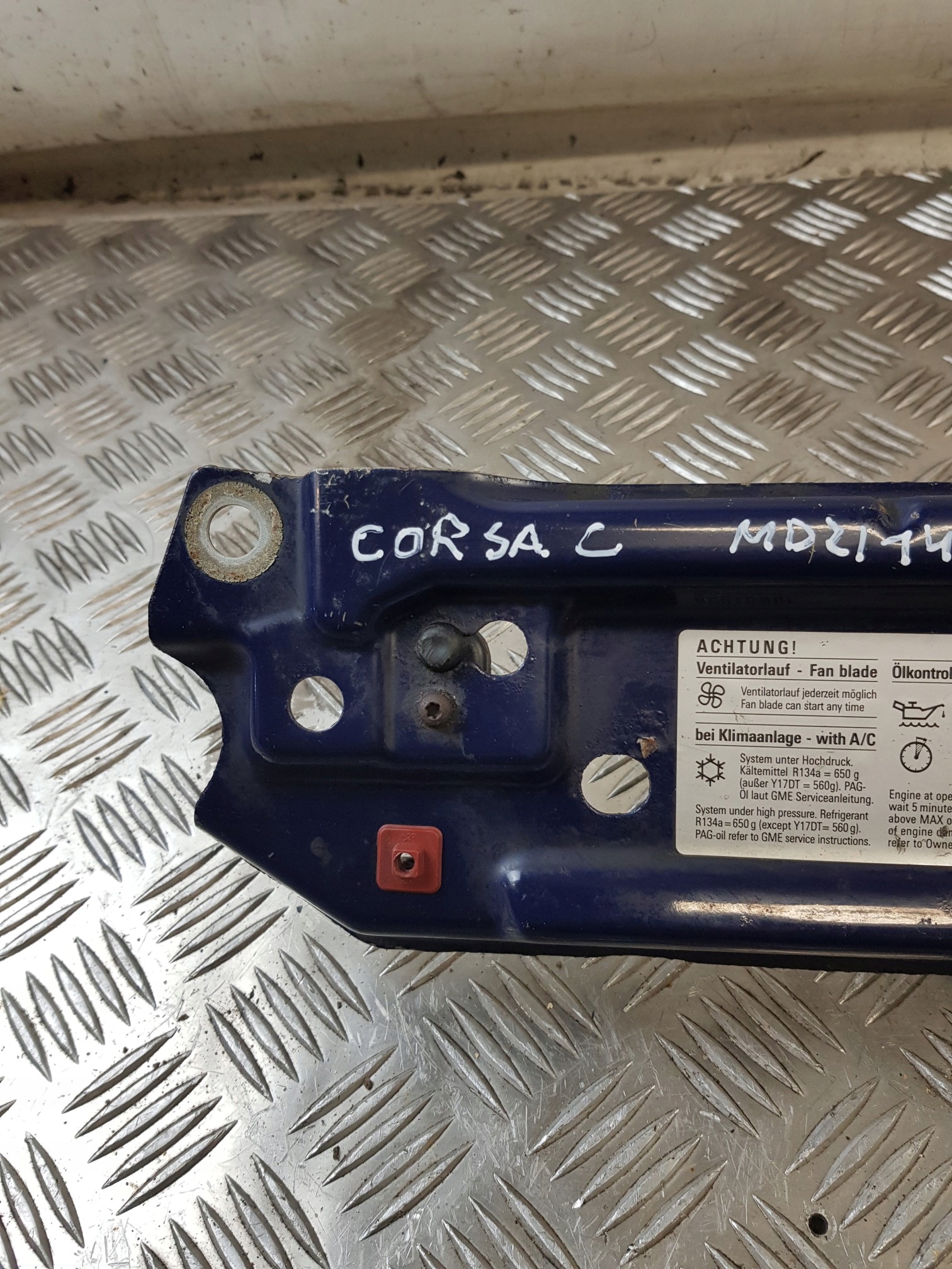 front upper panel 13119257 OPEL CORSA C 02R