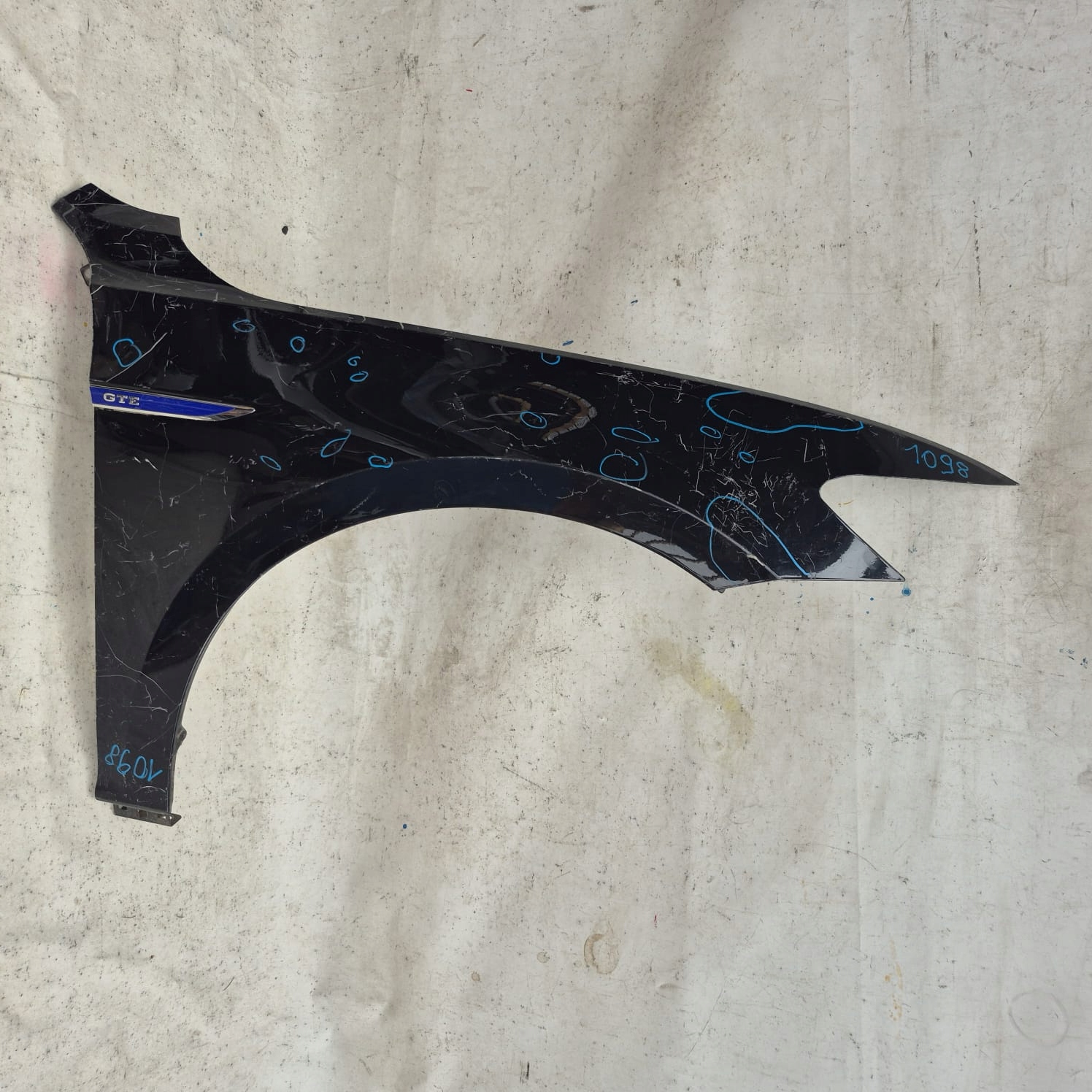 VW PASSAT B8 14-23 fender front front right