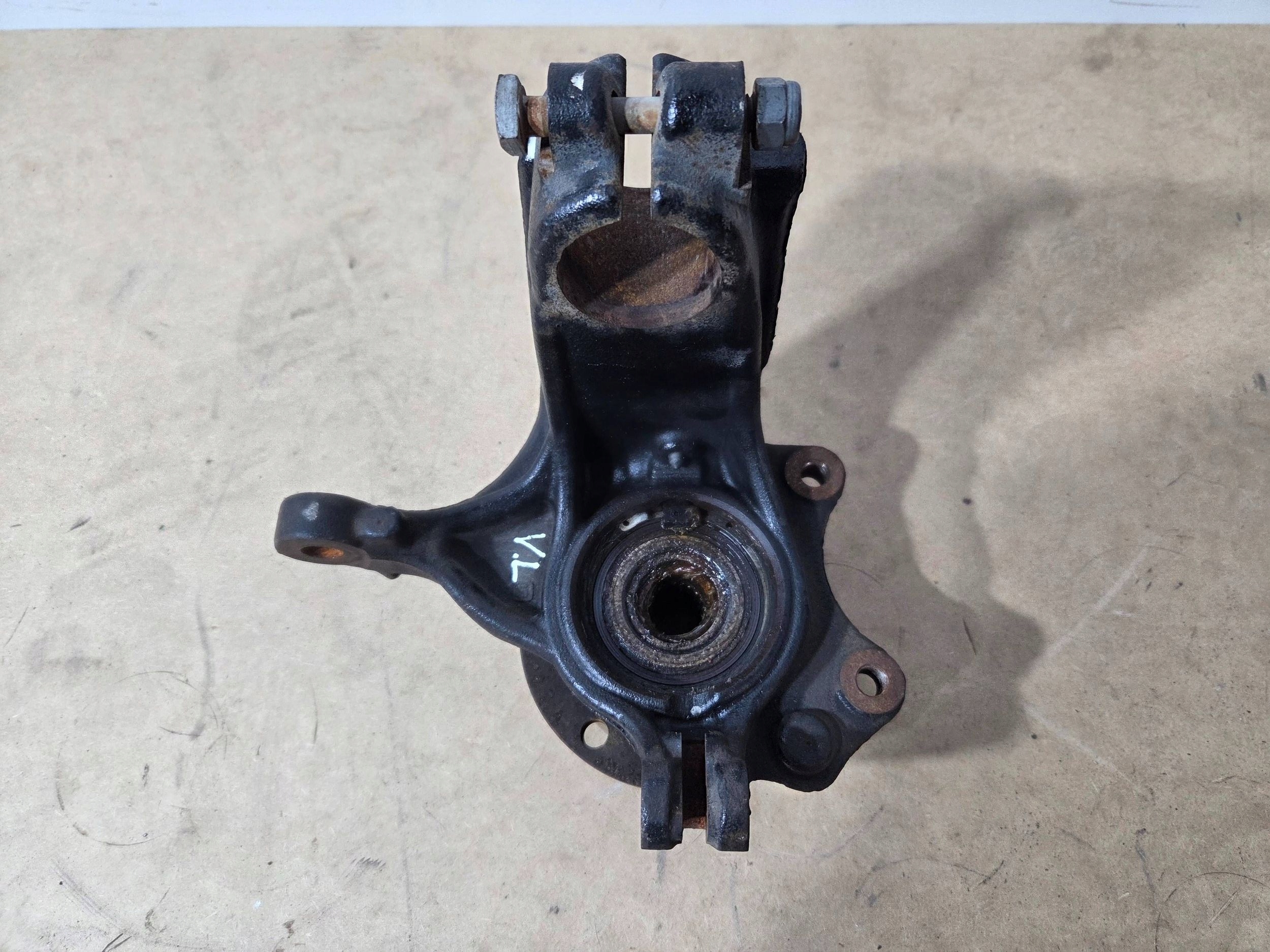 Citroen C3 III Peugeot 208 and swing front left P54 (A222)