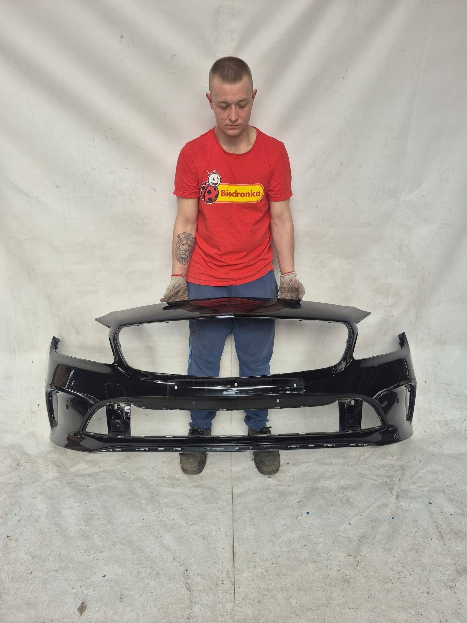 MERCEDES A-KLASA W176 LIFT 15-18 bumper front front PDC