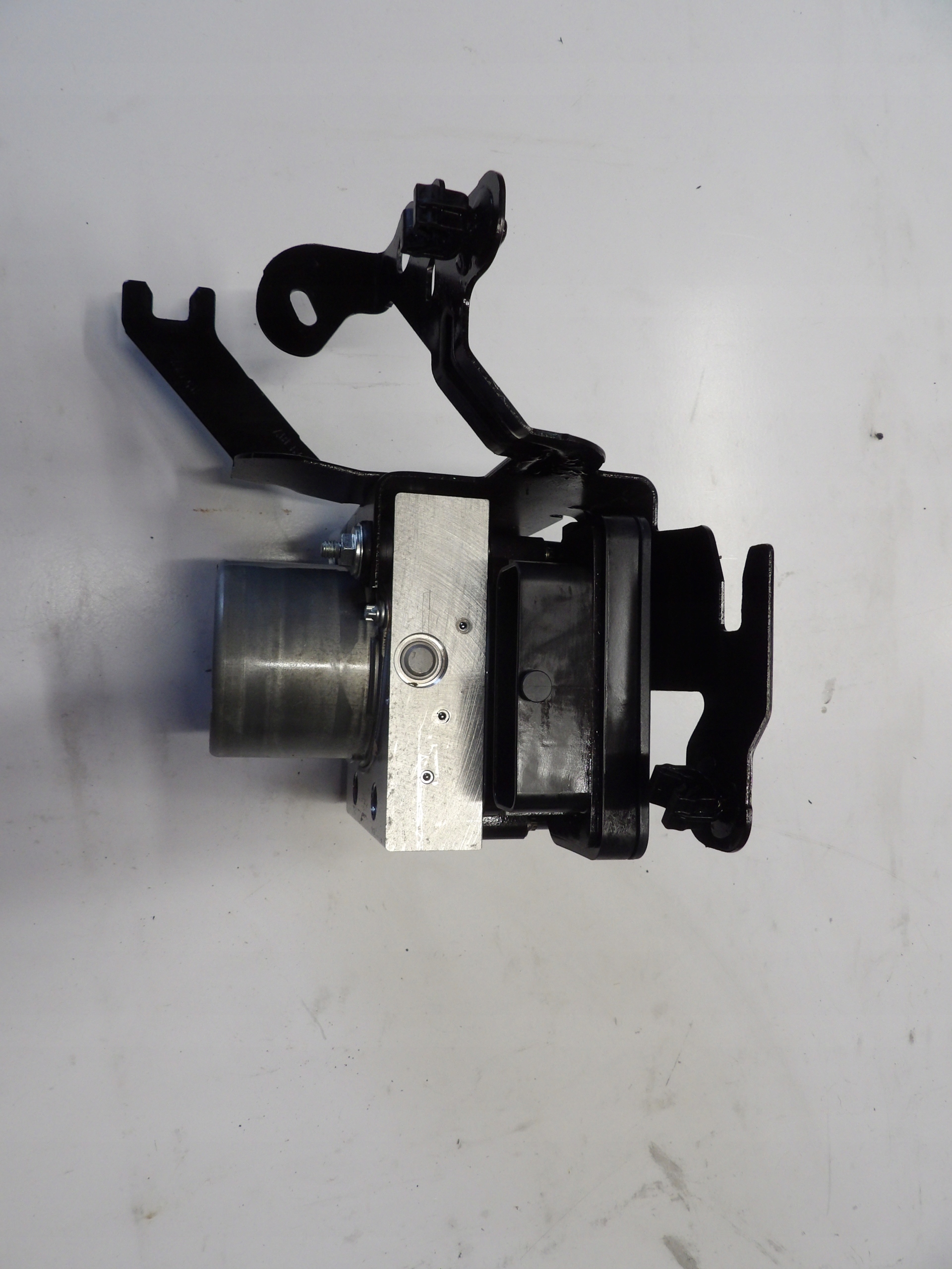 блок abs 476608195R renault CAPTUR II 2 1.6 E-TECH