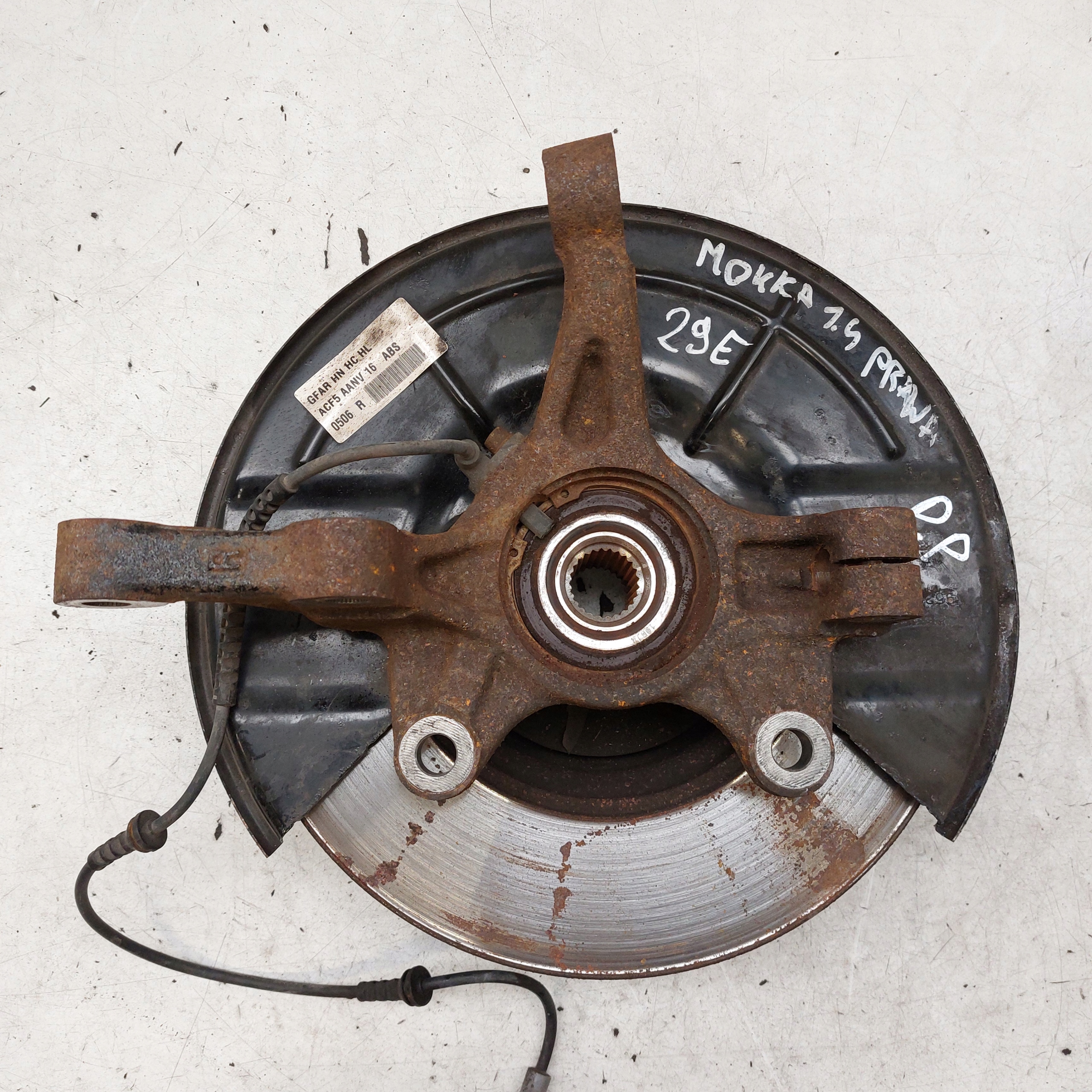 opel MOKKA 1,4T поворотный кулак + диск