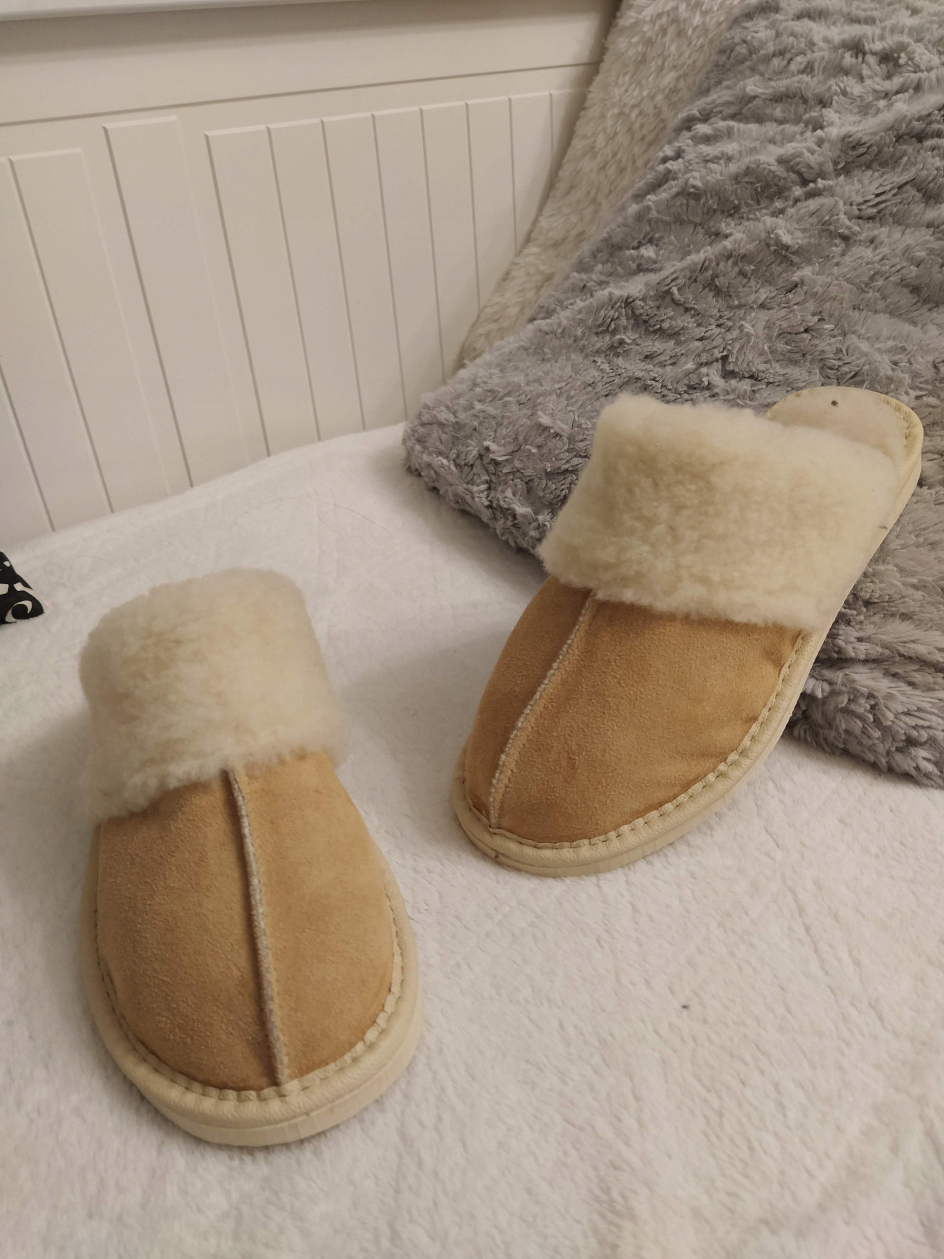 CIEPŁE BAMBOSZE DAMSKIE KAPCIE KLAPKI CIAPY WEŁNA Model Damskie