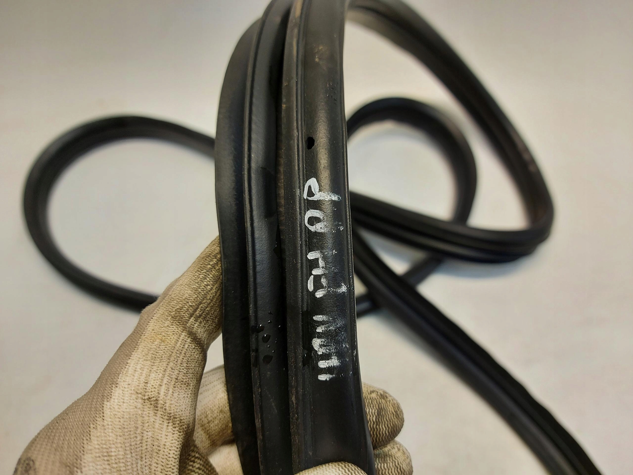 Honda HR-V III eHEV, 2022r. gasket right front