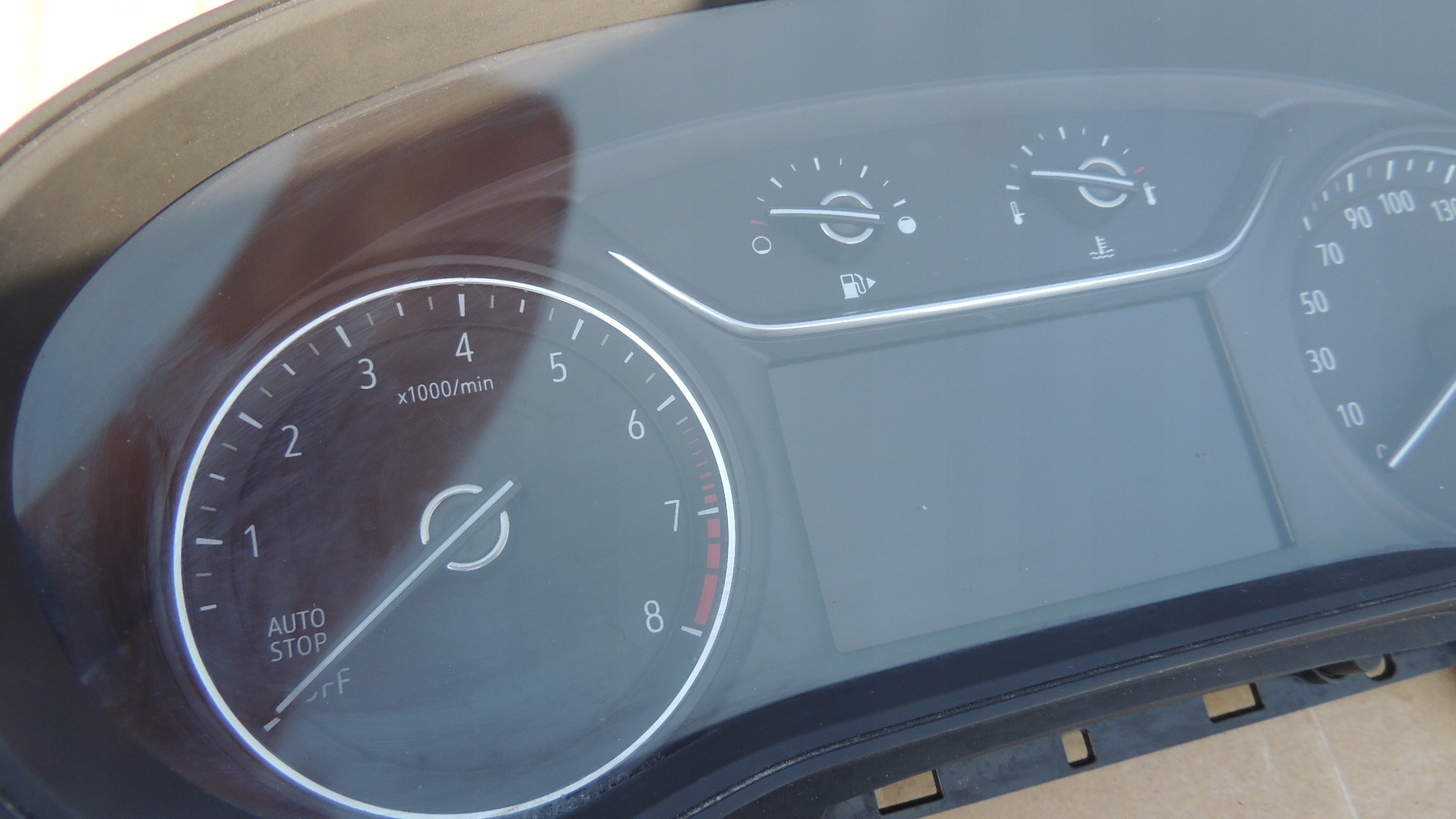 спидометр часы opel INSIGNIA B 2.0T 4x4 39201560