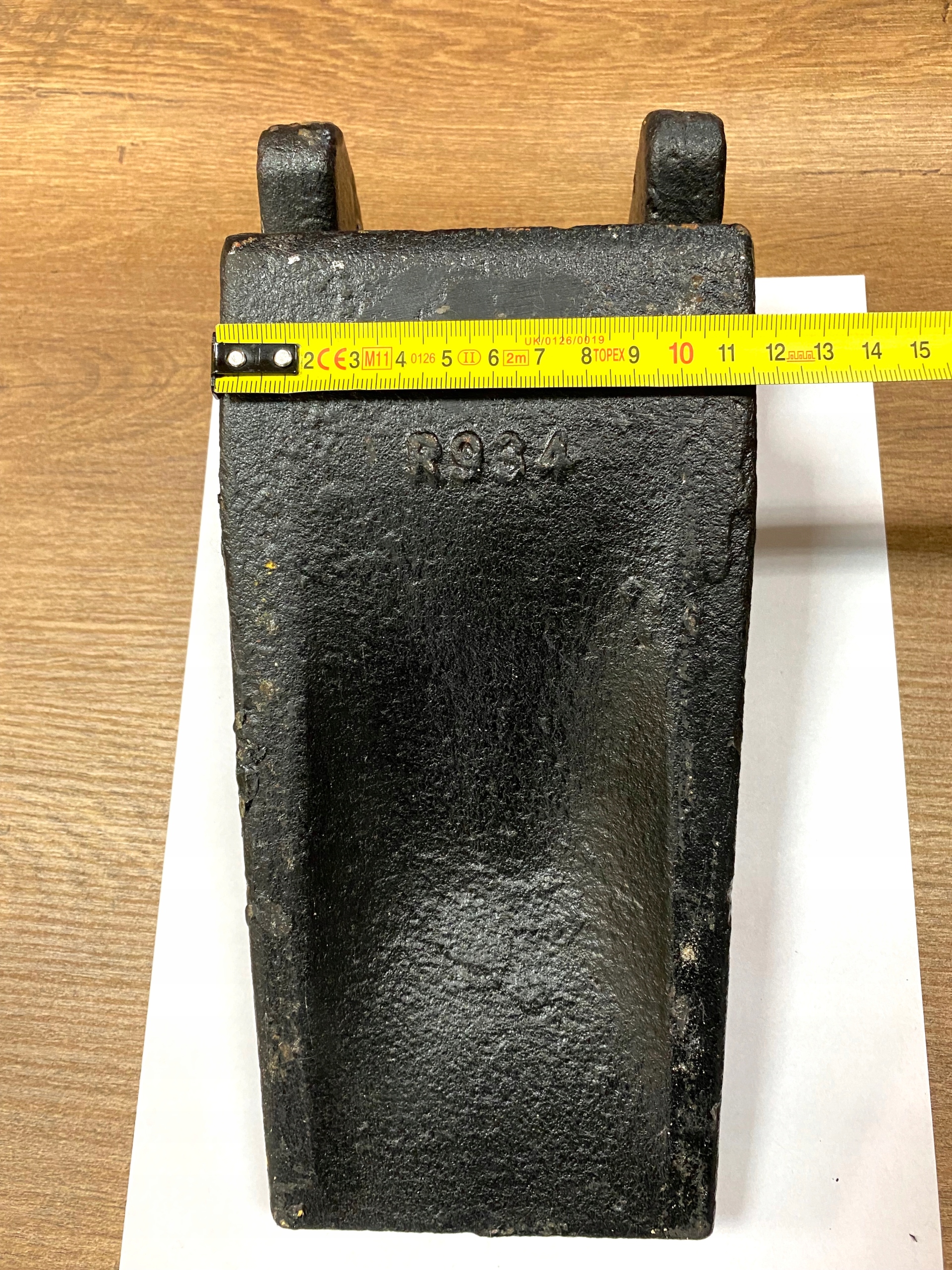 Ząb System Liebherr 3001318 rozmiar 16 R934 Typ maszyny Koparka Koparko-ładowarka