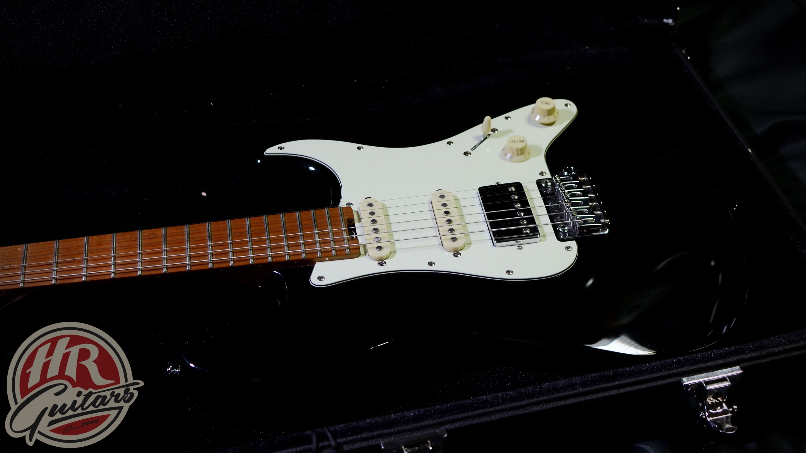 Schecter Nick Johnston Traditional HSS Stratocaster Mostek Ruchomy