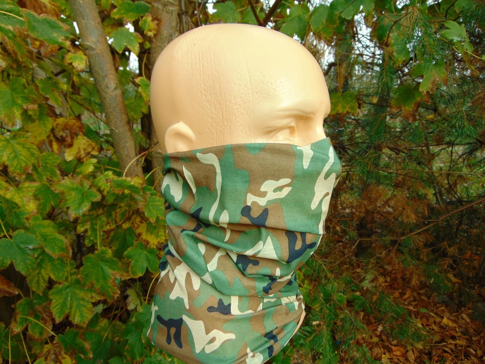 KOMIN CHUSTA TAKTYCZNA WIELOFUNKCYJNA WOODLAND Marka MFH