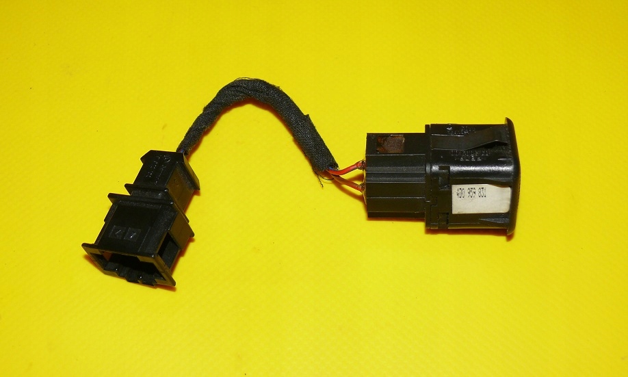 button of the opening bonnet boot AUDI A6 C6 04-08r. 4D0959831