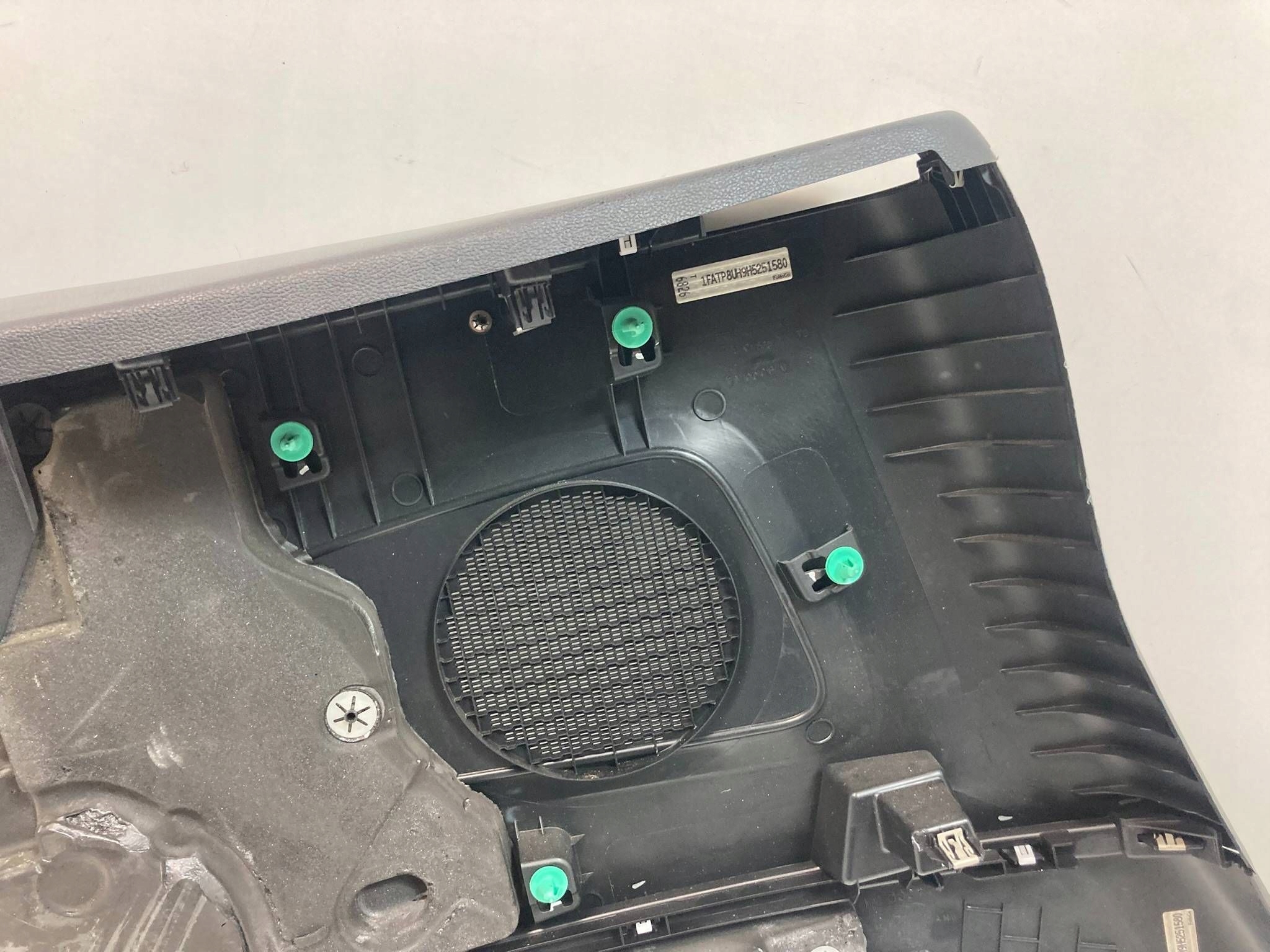 Ford Mustang VI side rear right FR3B-7631012-AHW