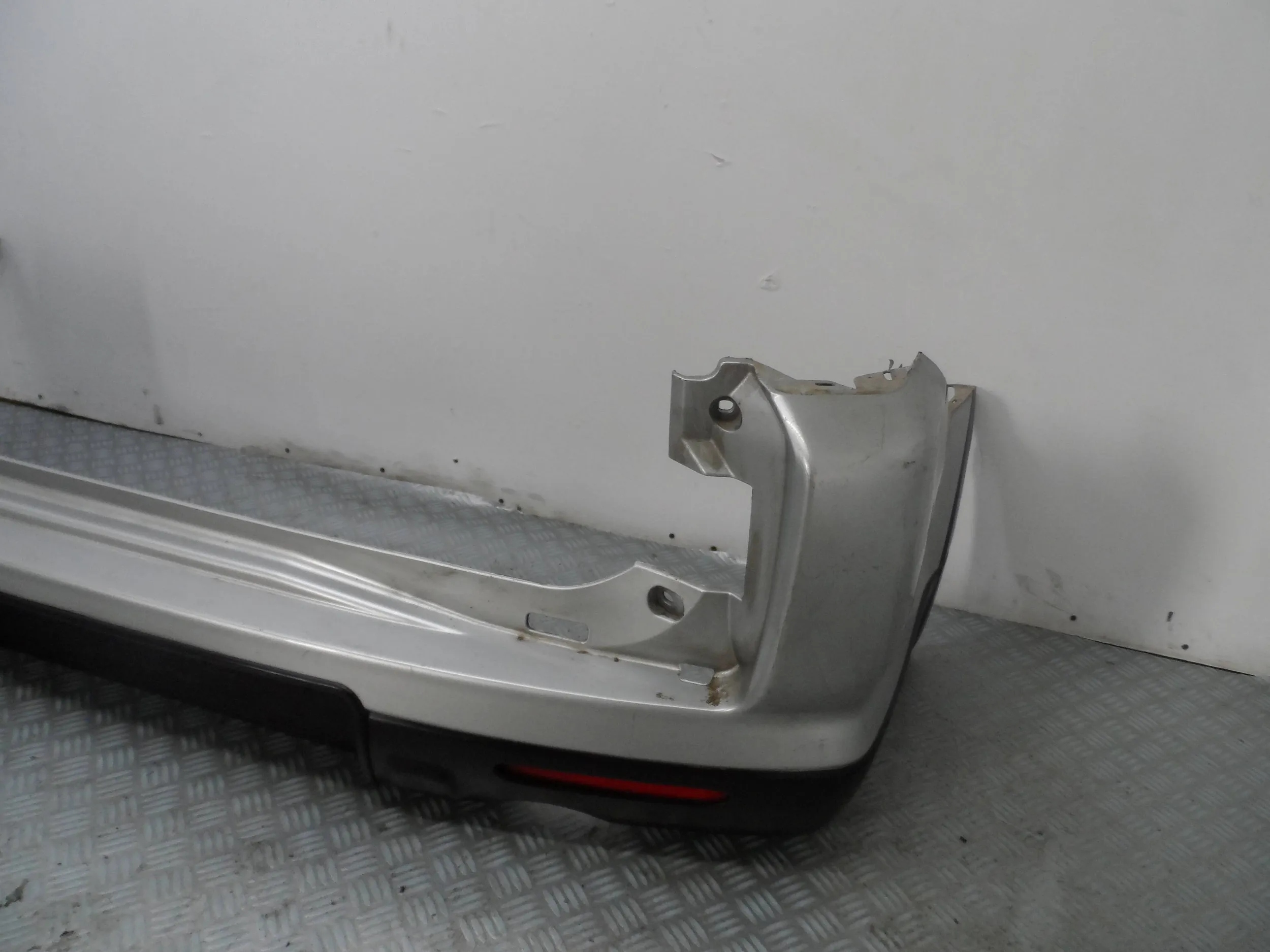 ZDERZAK TYŁ TYLNY HONDA CR-V Typ samochodu 4x4/SUV