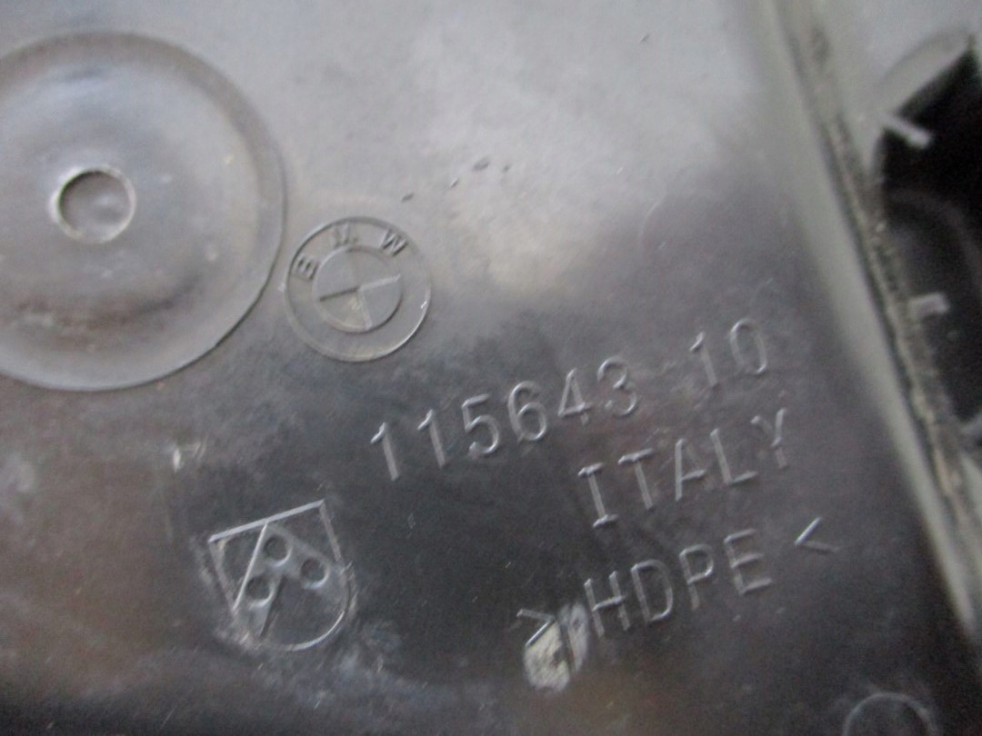 Zbiornik ADBLUE BMW 5 G30 115643 Engine Type Diesel