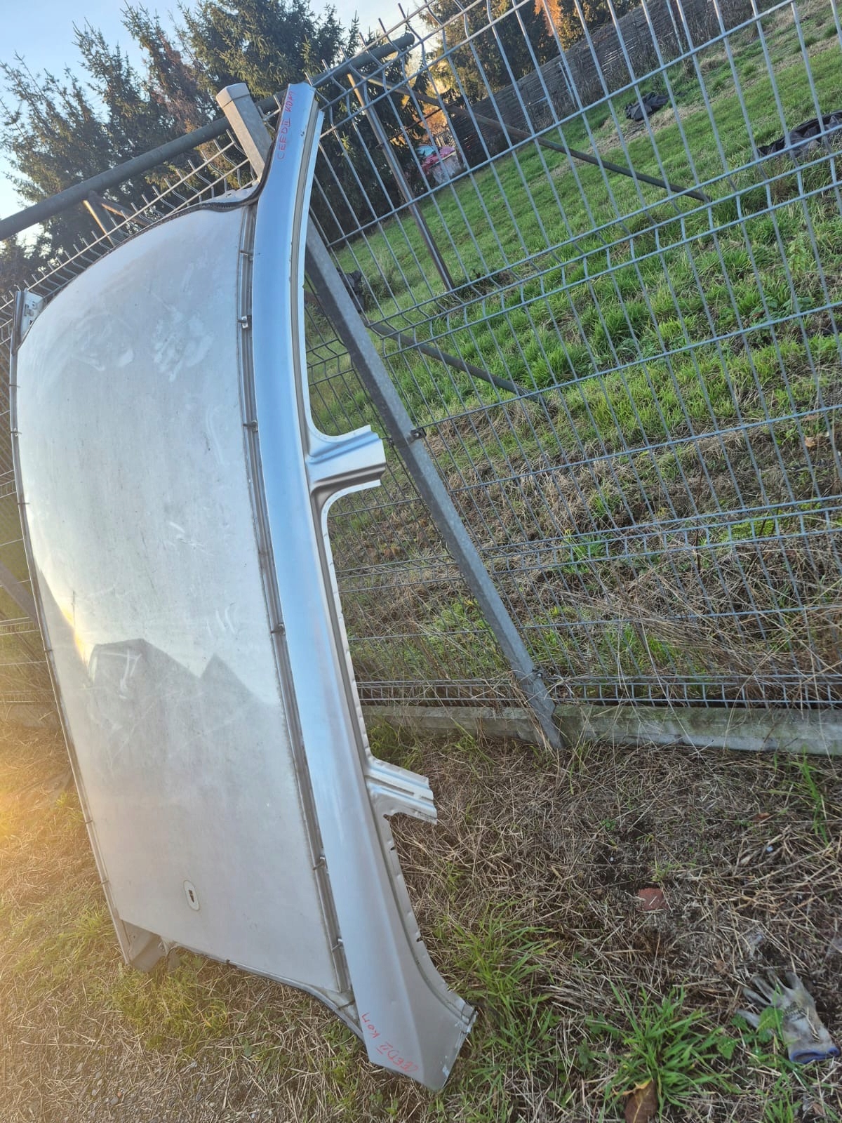 KIA CEED II KOMBI dach Blende Abdeckung SREBRNY 9S 2012