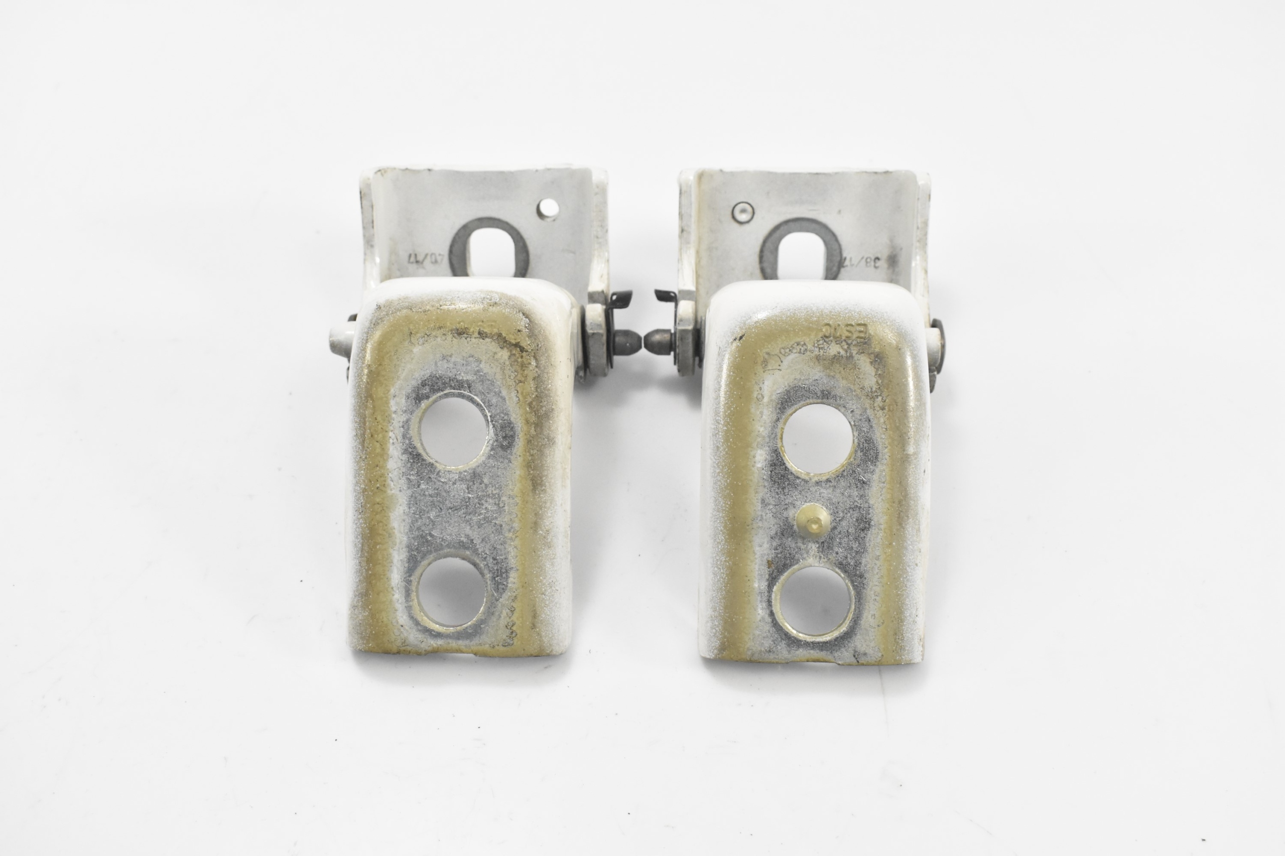 ZAWIASY DRZWI LEWY PRZÓD JUMPY III EXPERT III VIVARO C PROACE II SCUDO III Producent części Citroen OE