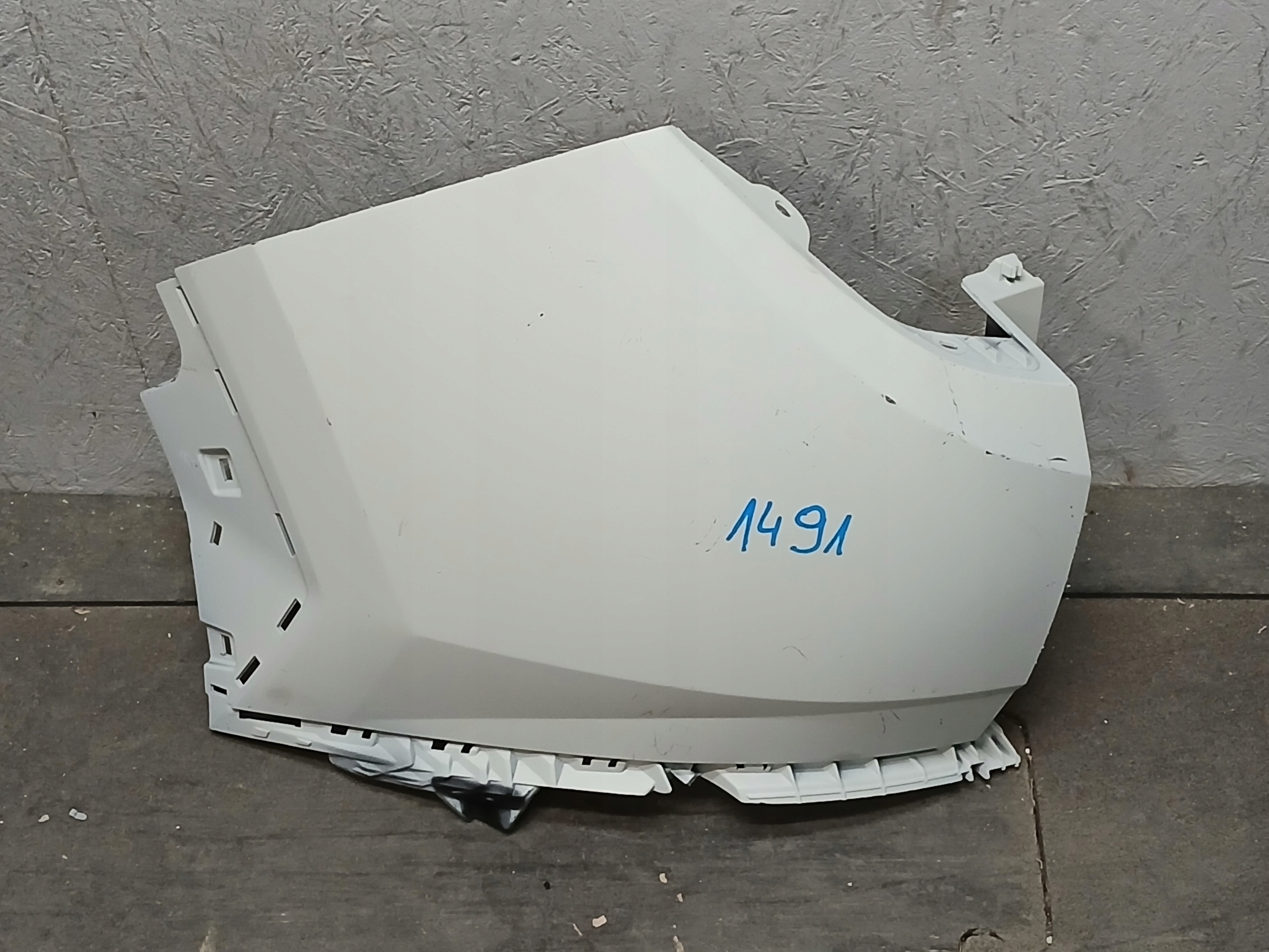 bumper rear part left corner HYUNDAI TUCSON IV 4
