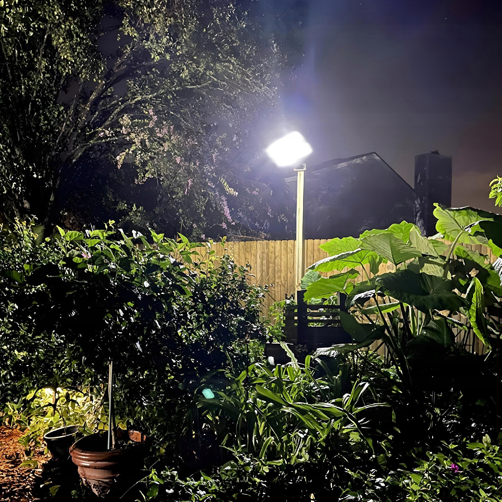 HALOGEN NAŚWIETLACZ LED LAMPA 100W CZUJNIK RUCHU Długość 22 cm