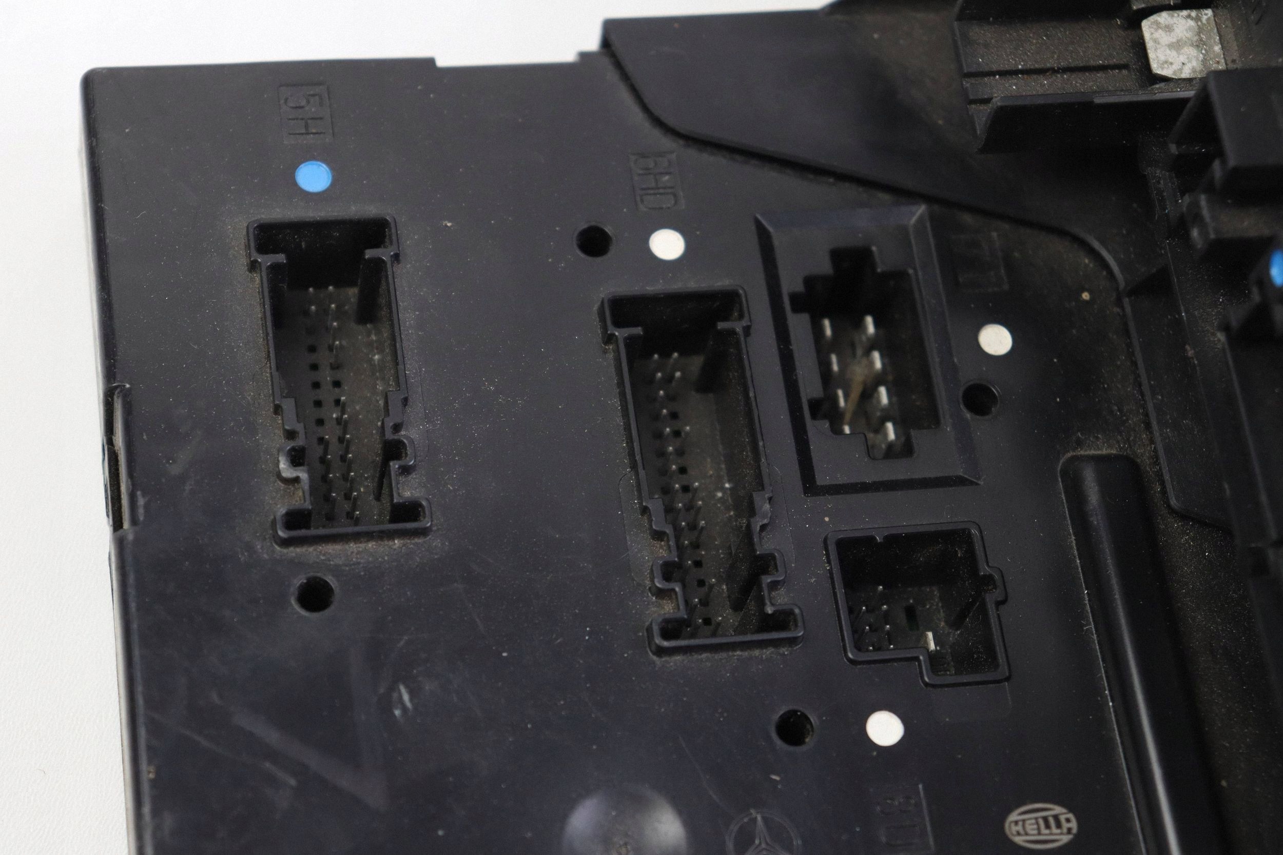 MERCEDES W212 module control unit fuse box 2129005101