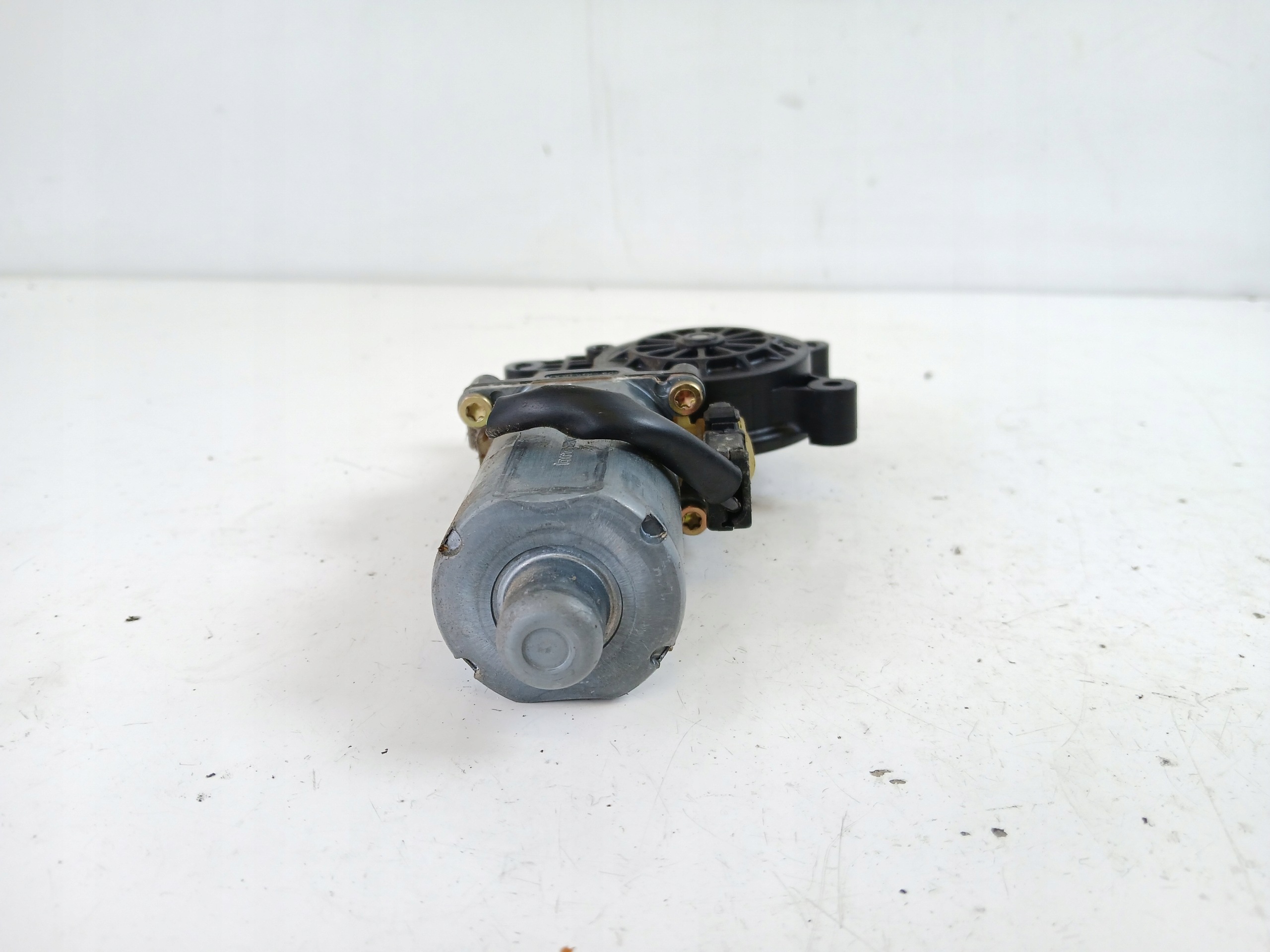 MERCEDES W168 mini motor windows left front 0130821673