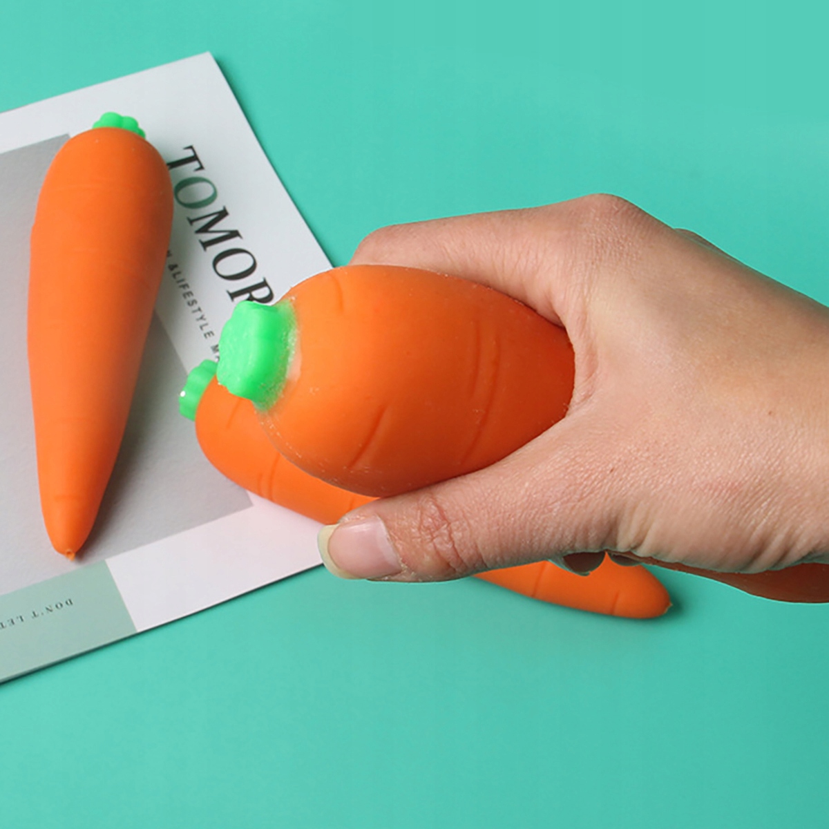 12x GNIOTEK MARCHEWKA PIASKOWA ANTYSTRESOWA SENSORYCZNA WARZYWA PRANK ŻART Kolor dominujący odcienie pomarańczowego