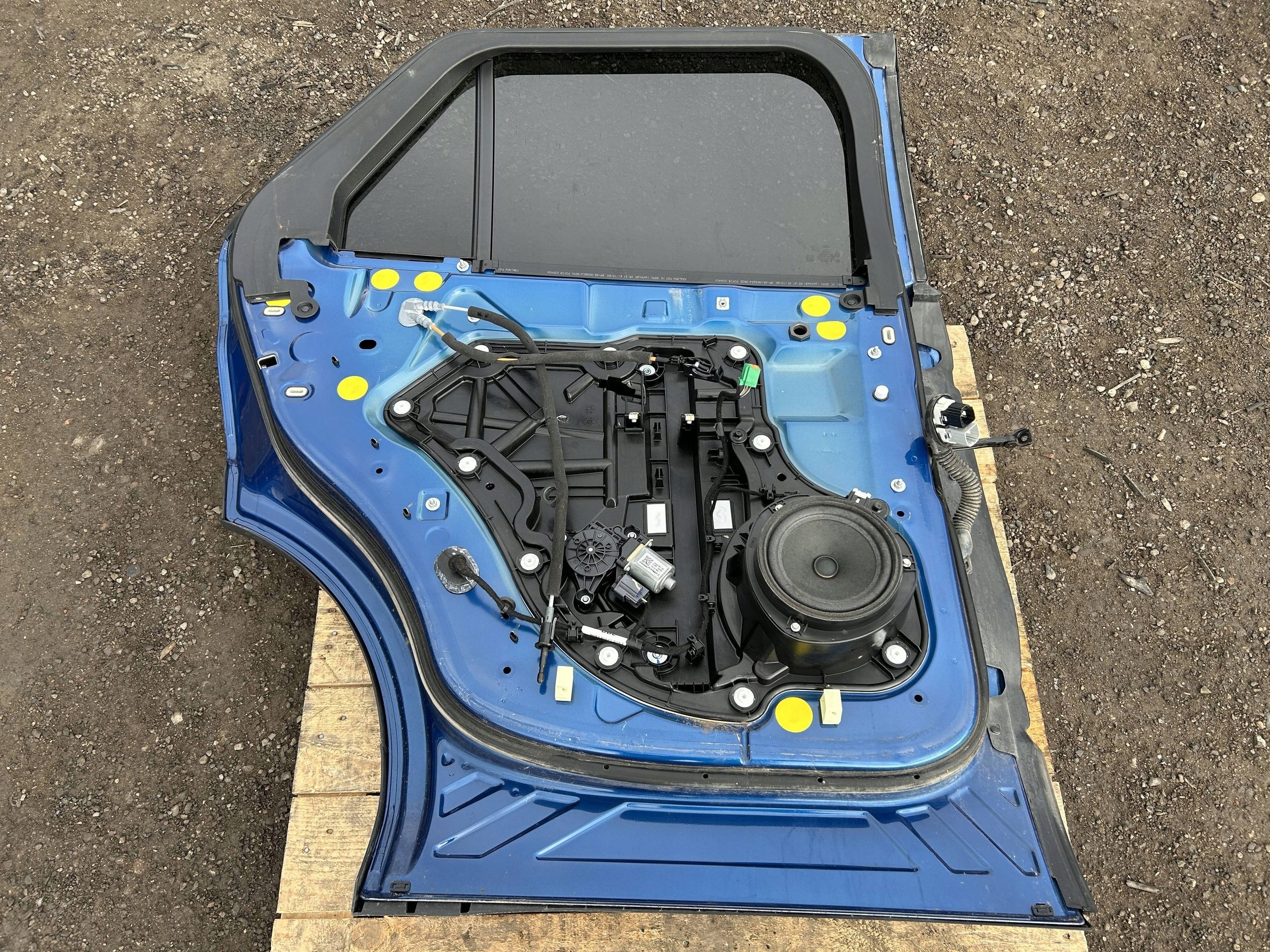 door rear part rear. left complete Ford Explorer VI 2020r