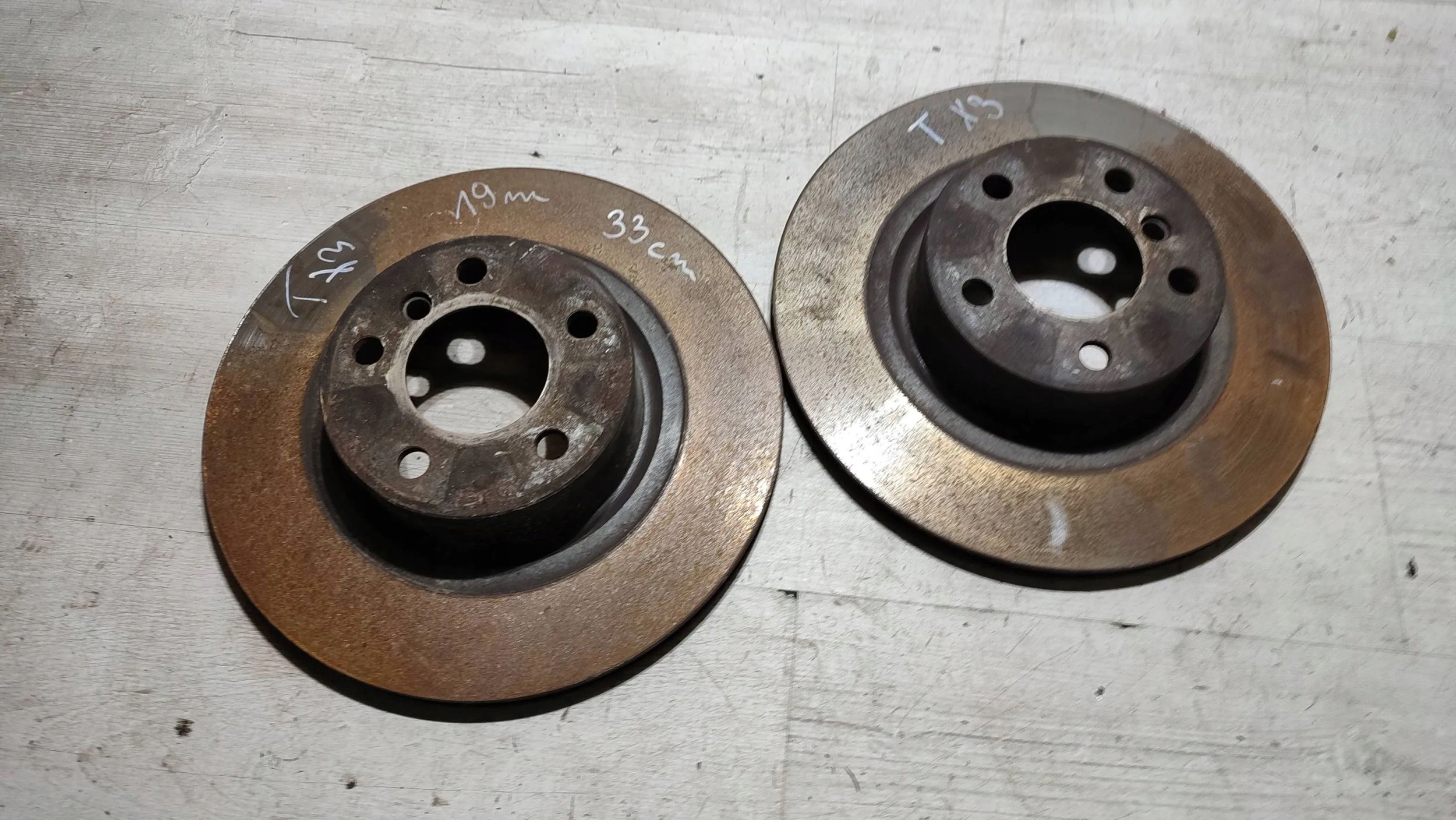 BMW X3 F25 2015 discs brake rear part