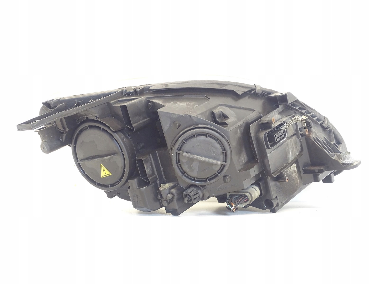 REFLEKTOR light left front MERCEDES R W251 LIFT XENON A2518203761