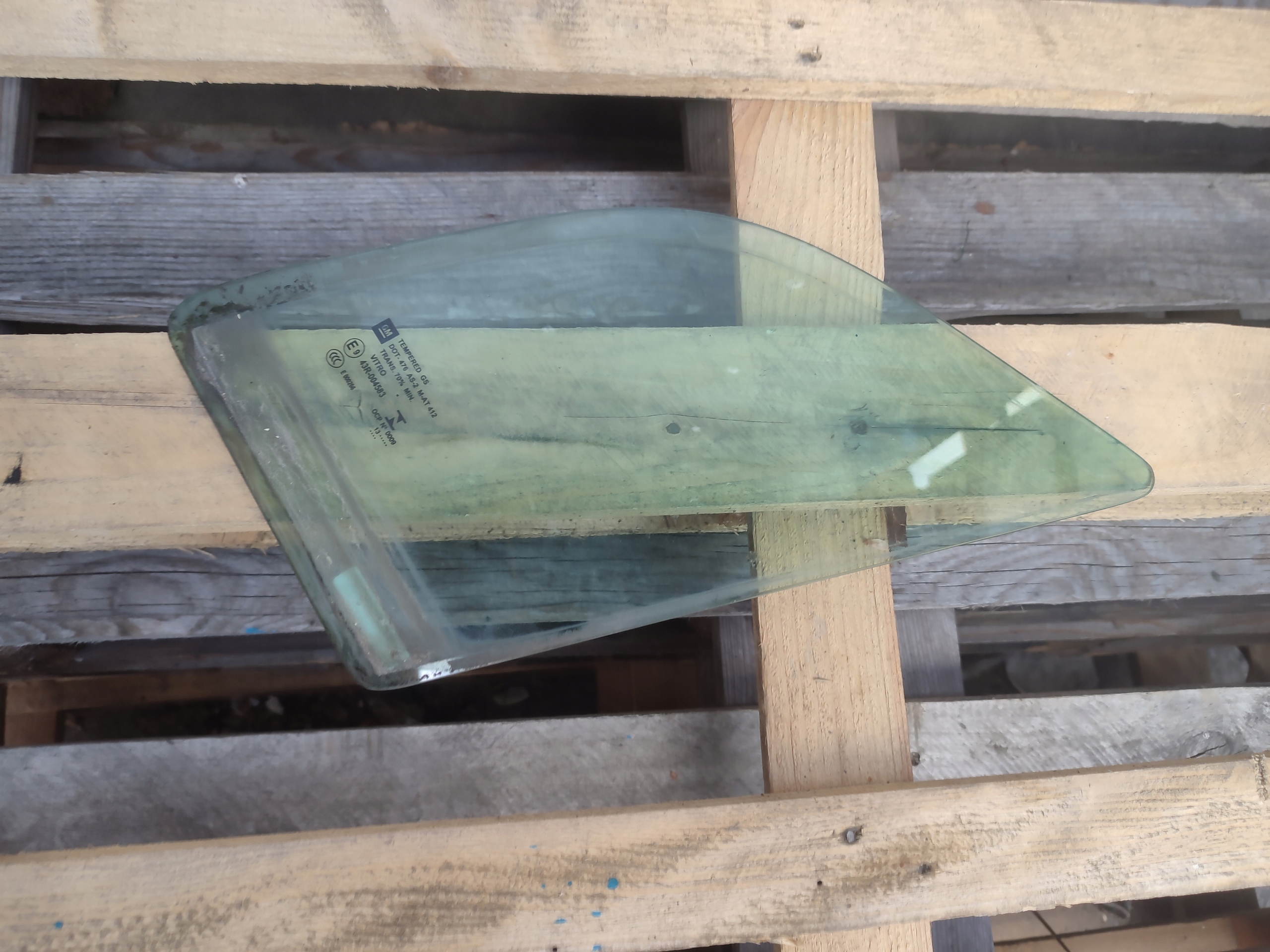 window small bodywork door right rear part opel mokka A