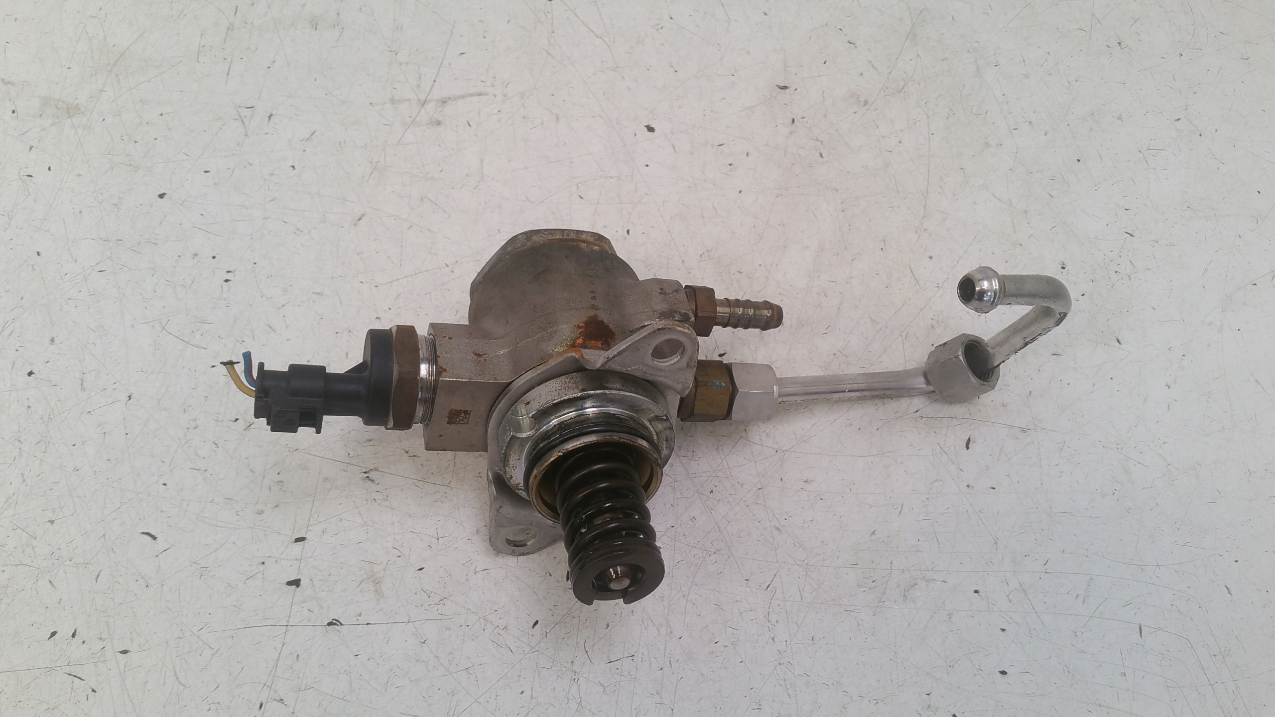 feed pump 0516113220507 Skoda Fabia II
