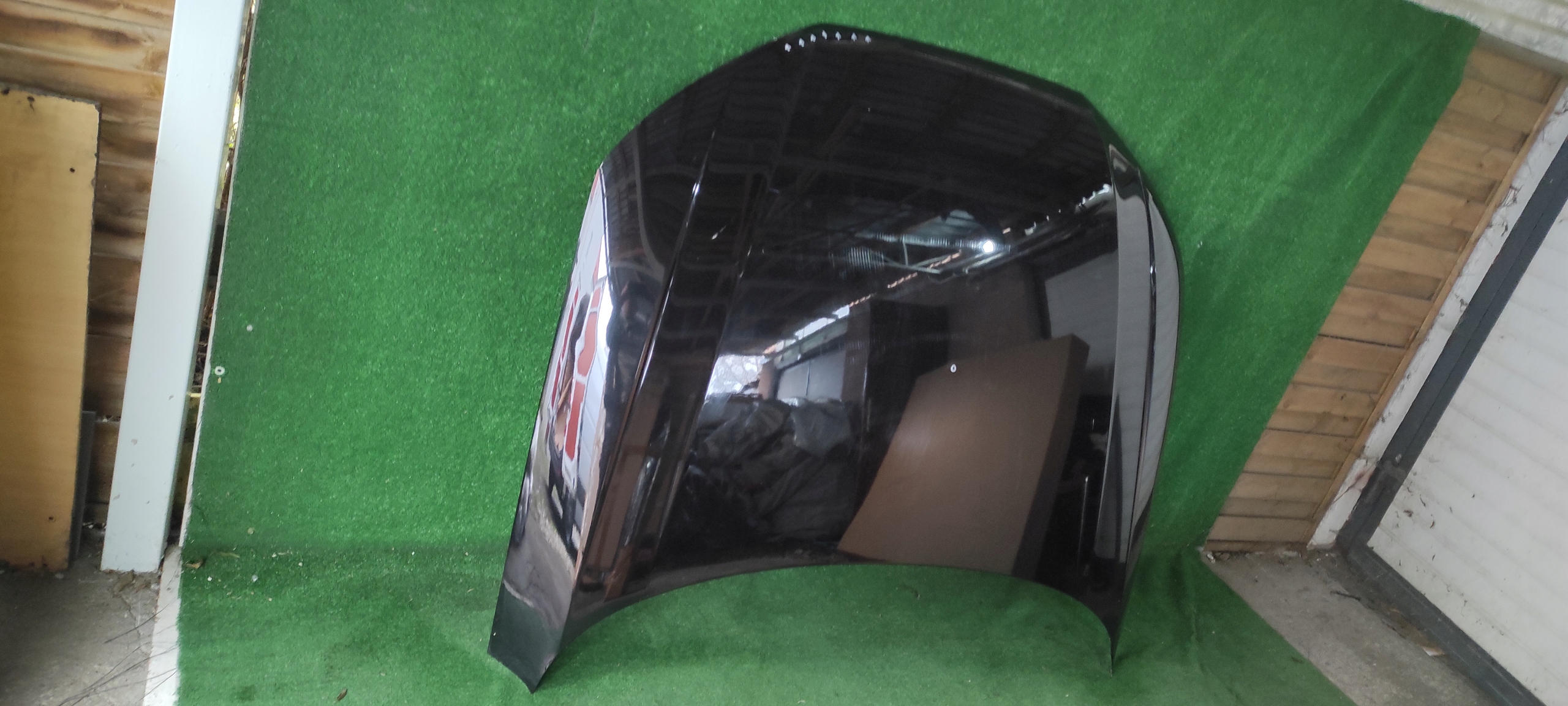 AUDI A4 B9 8W0 Maska Lubań Kolor do lakierowania