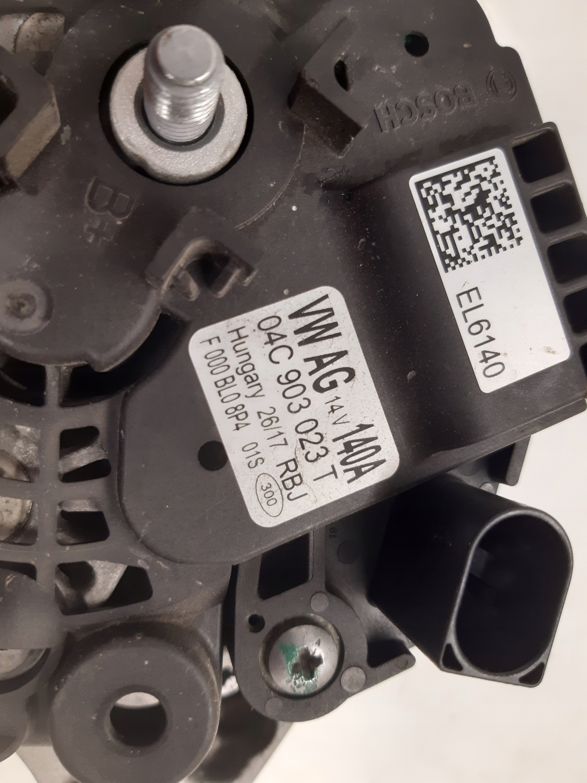 alternator 04C903023E VW Caddy IV 2K5 1,2 TSI