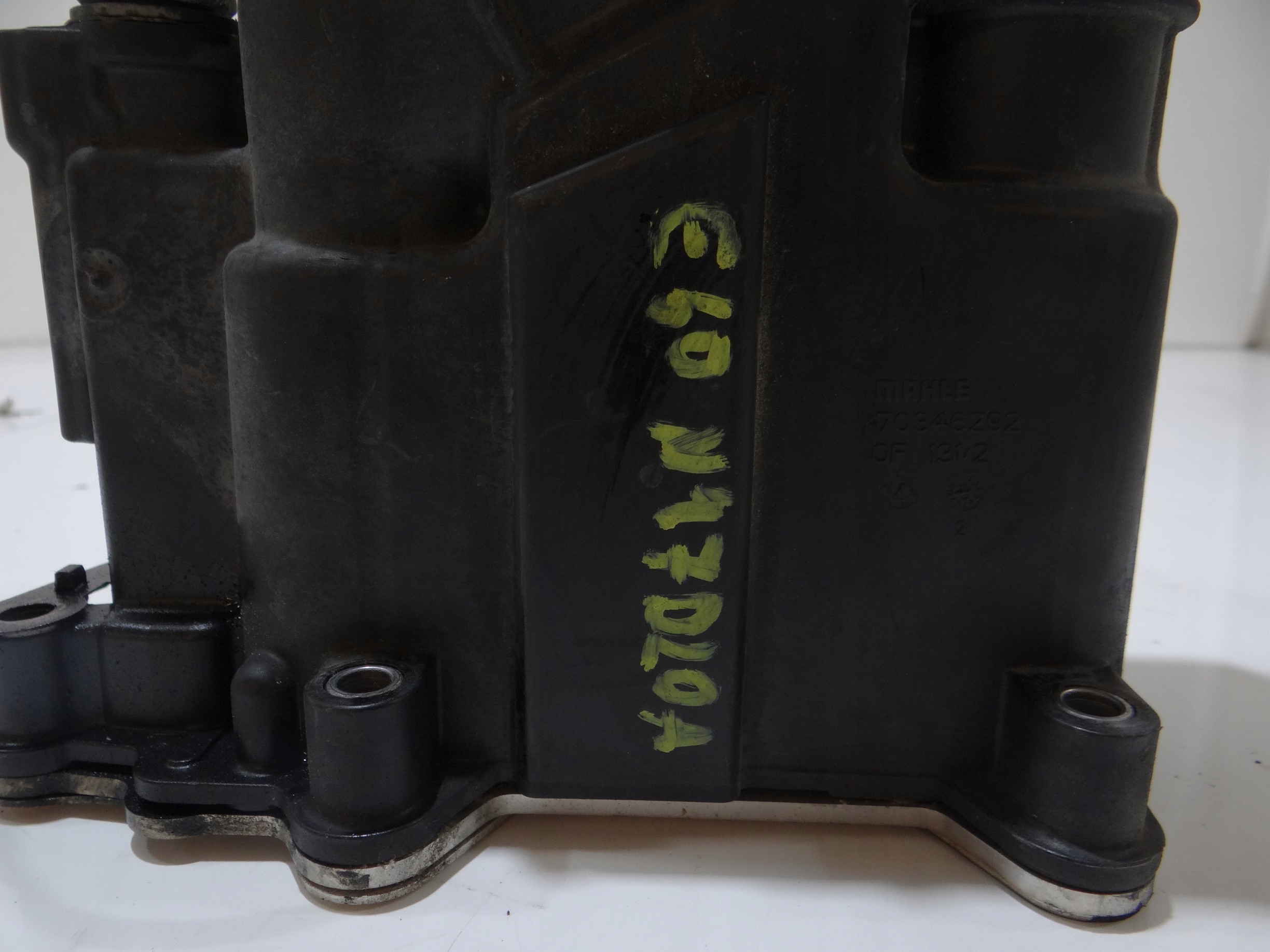 Gehäuse Ölfiltergehäuse BMW E60 E61 N47D20A 2.0D 7807799 (4822825)