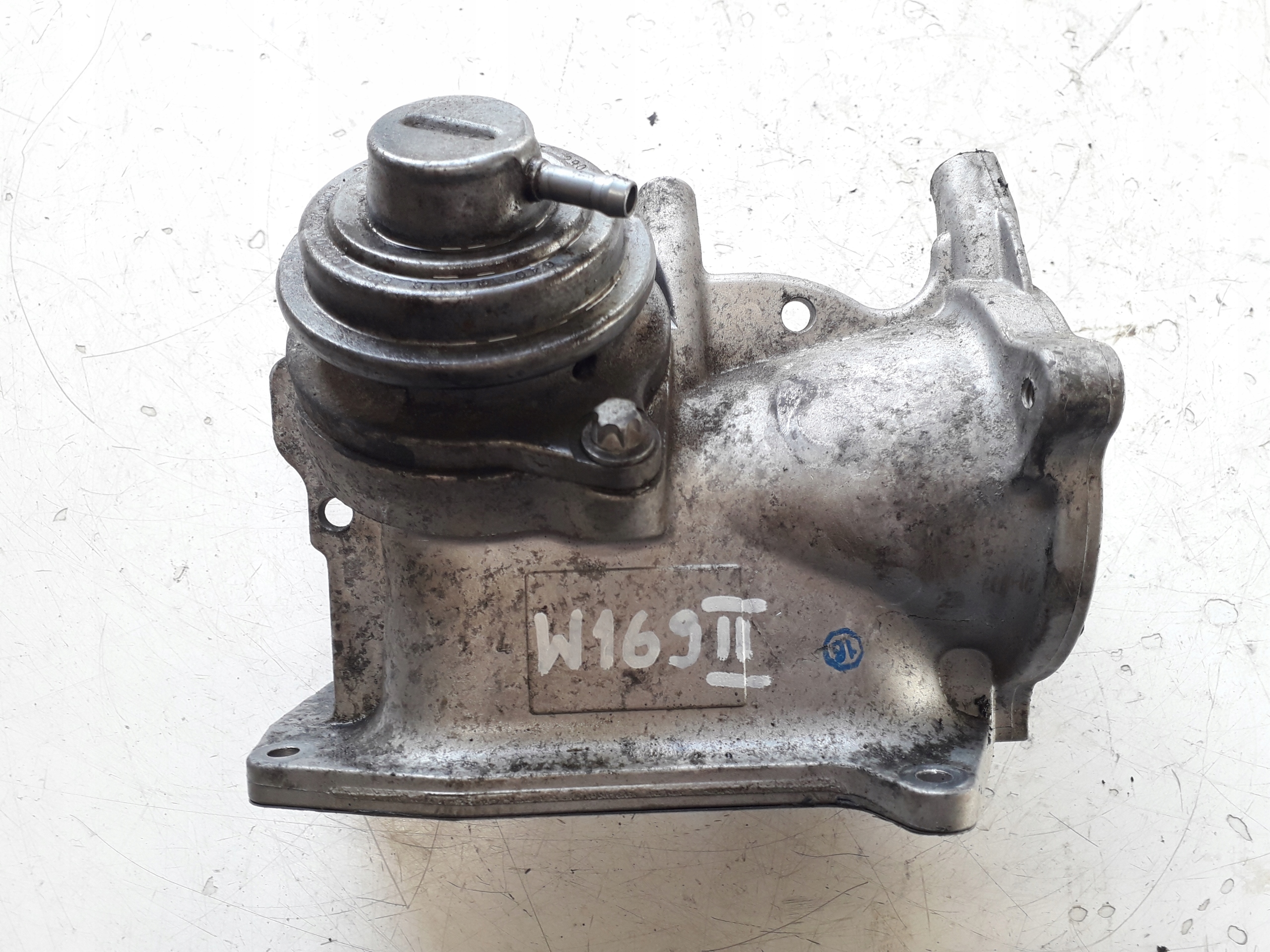 MERCEDES A W169 04-12 2.0 CDI ZAWÓR EGR A6401401360